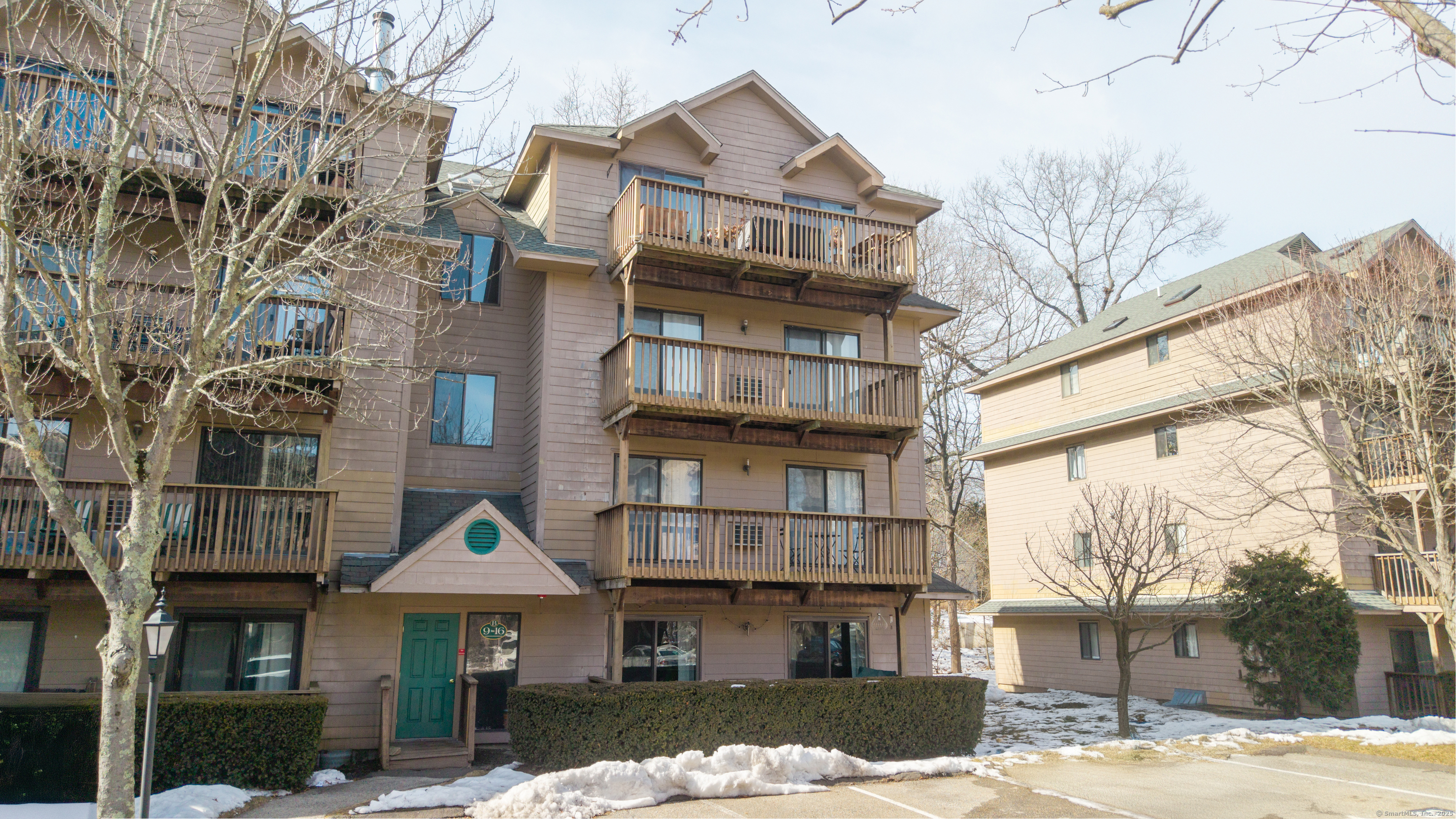 97 Richards Avenue APT B16