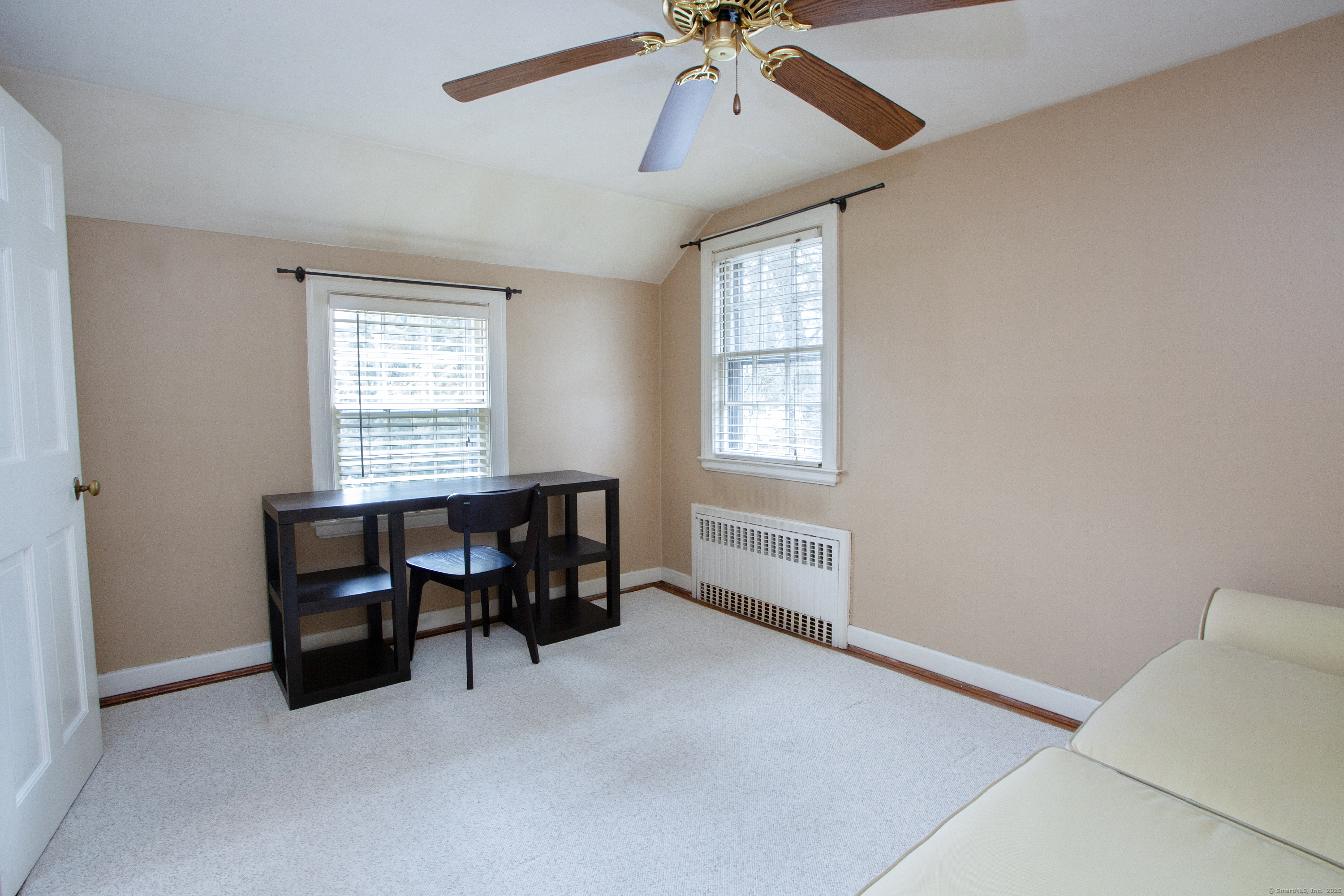 43 Tunxis Road