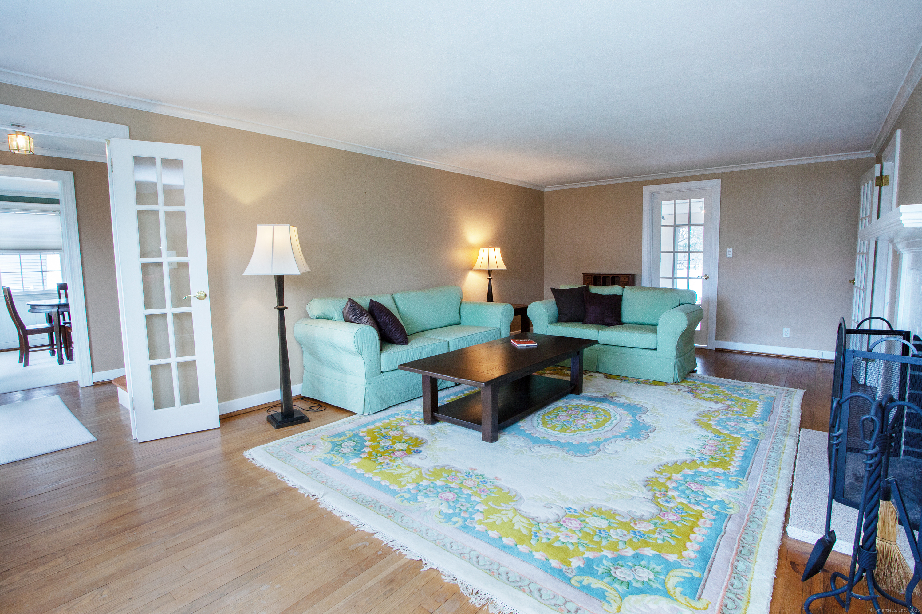 43 Tunxis Road