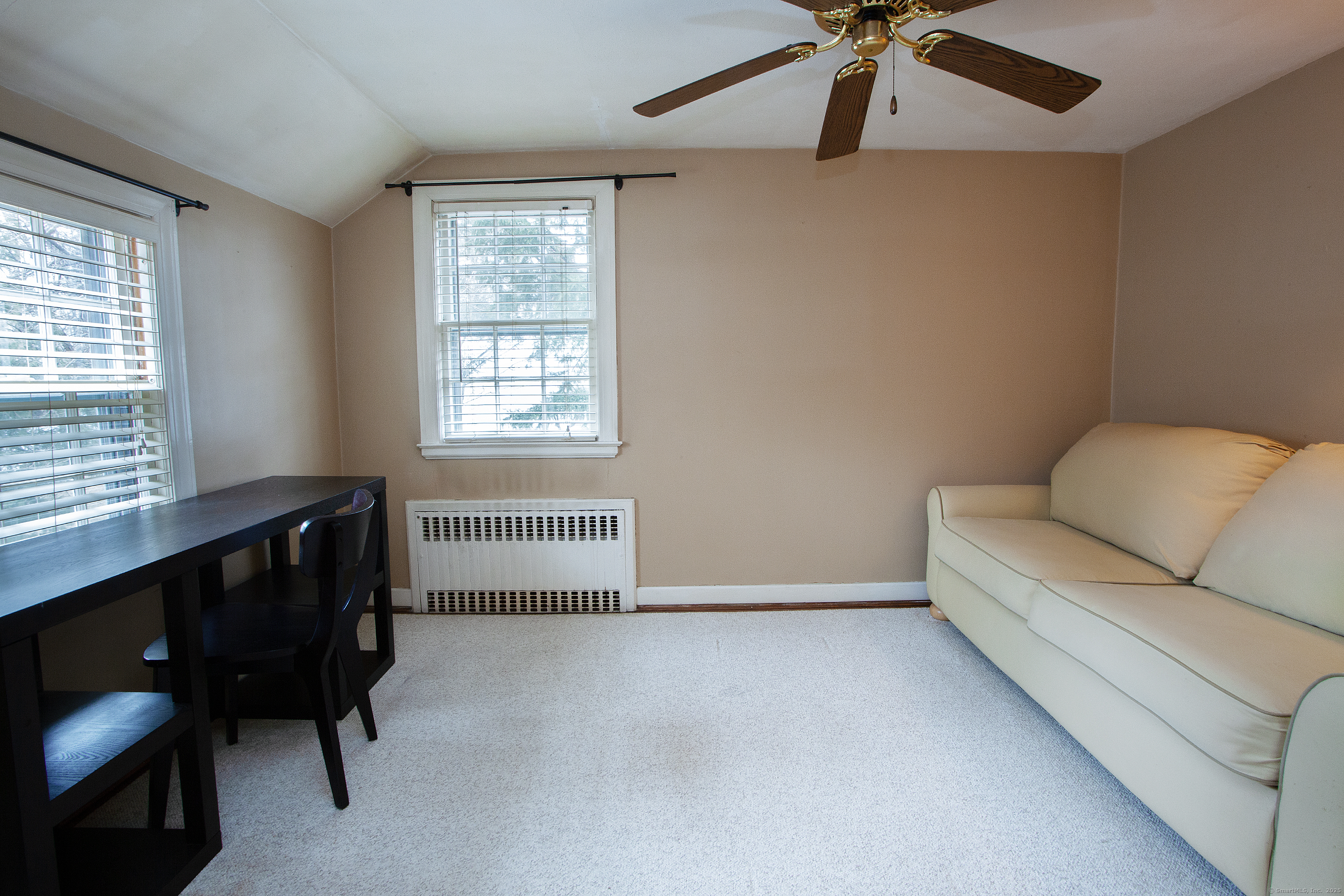 43 Tunxis Road