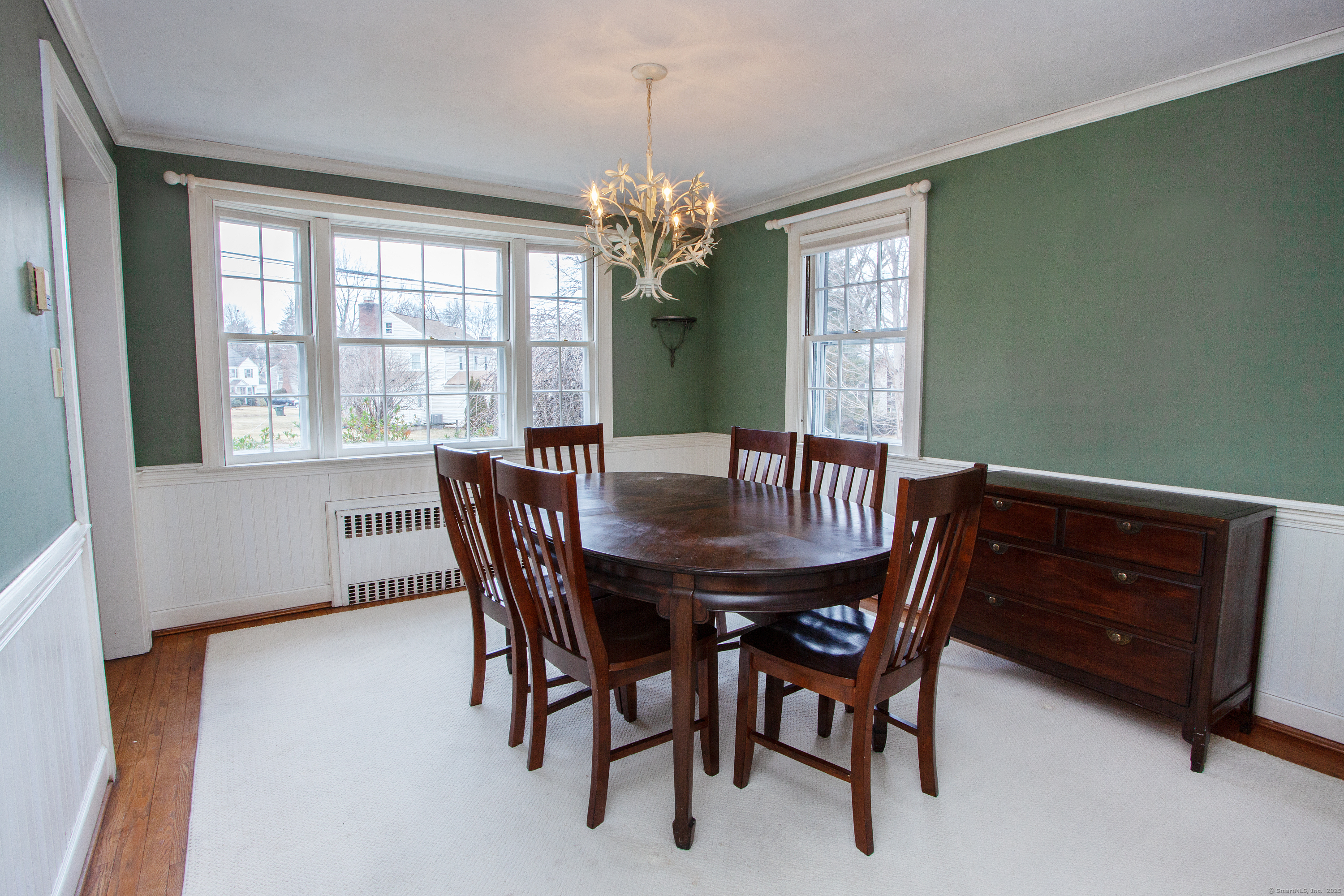 43 Tunxis Road