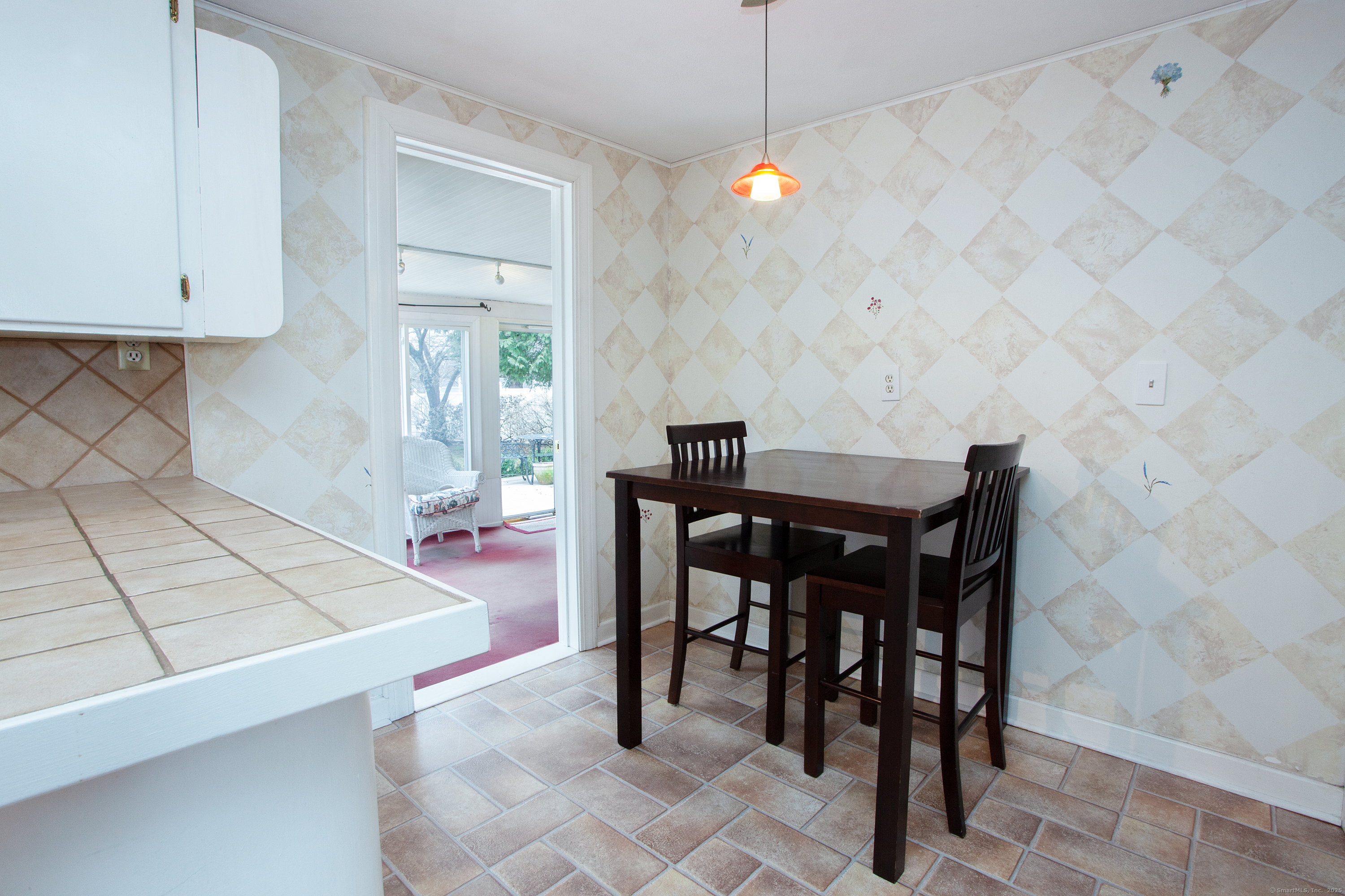 43 Tunxis Road