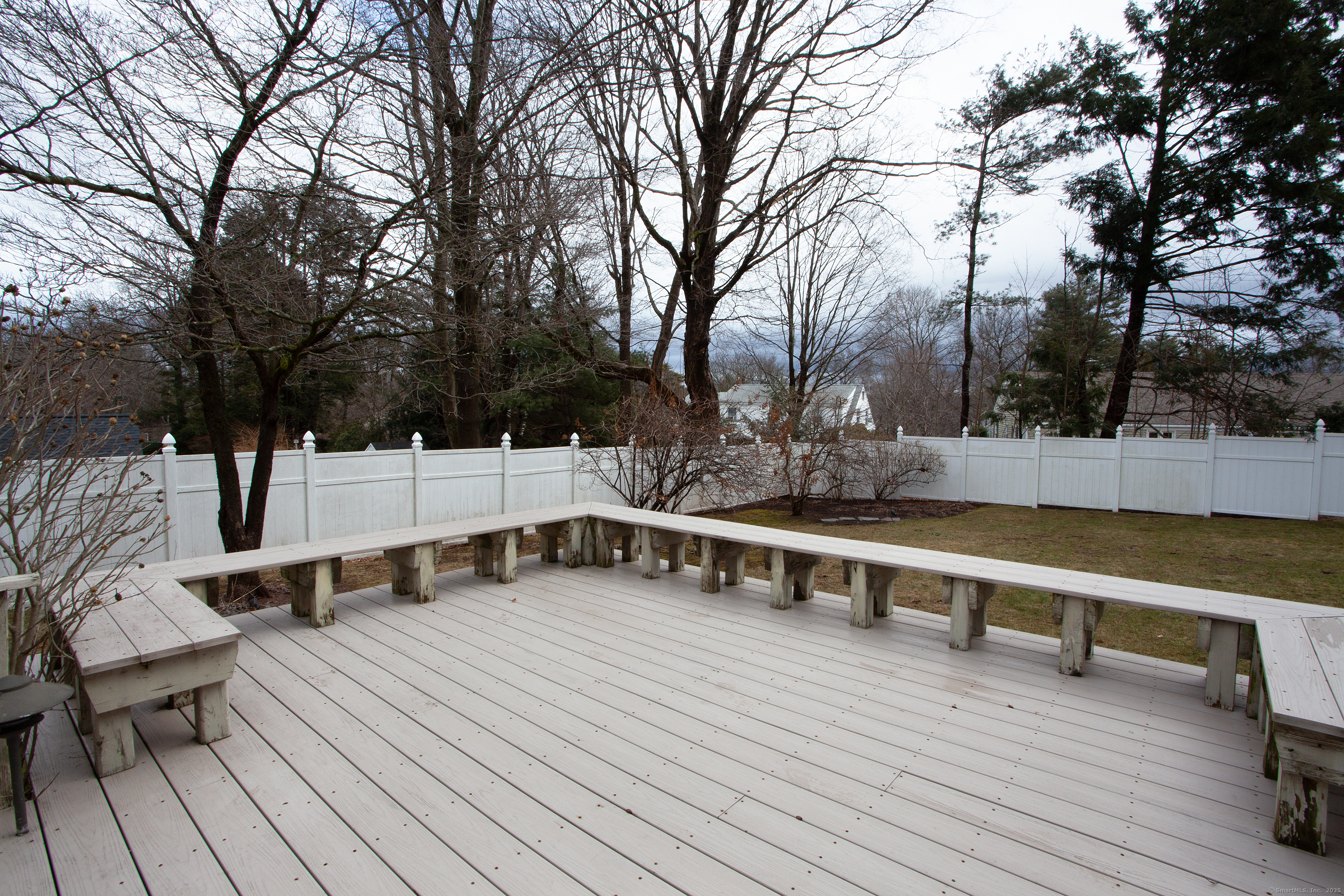 43 Tunxis Road
