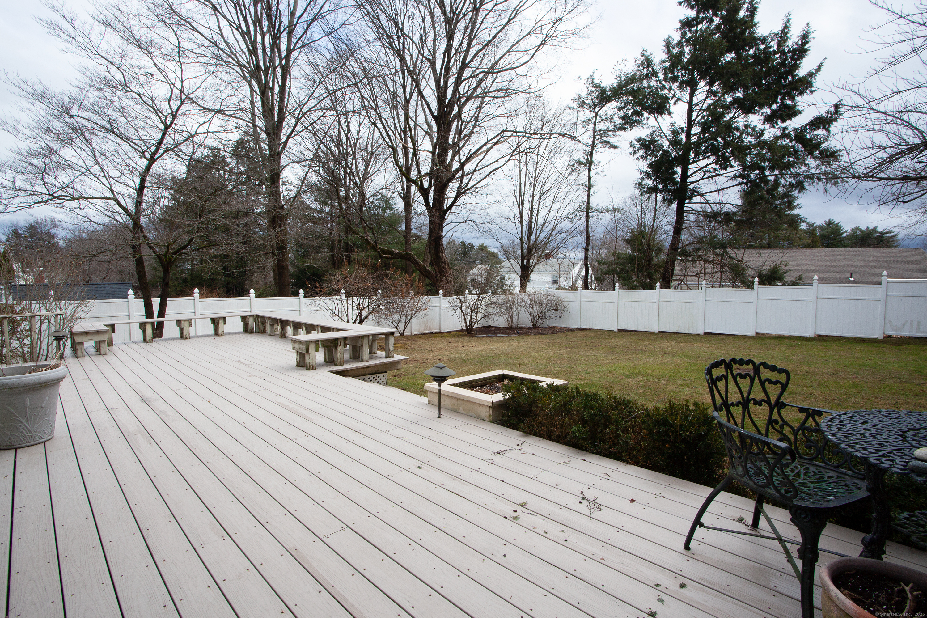 43 Tunxis Road