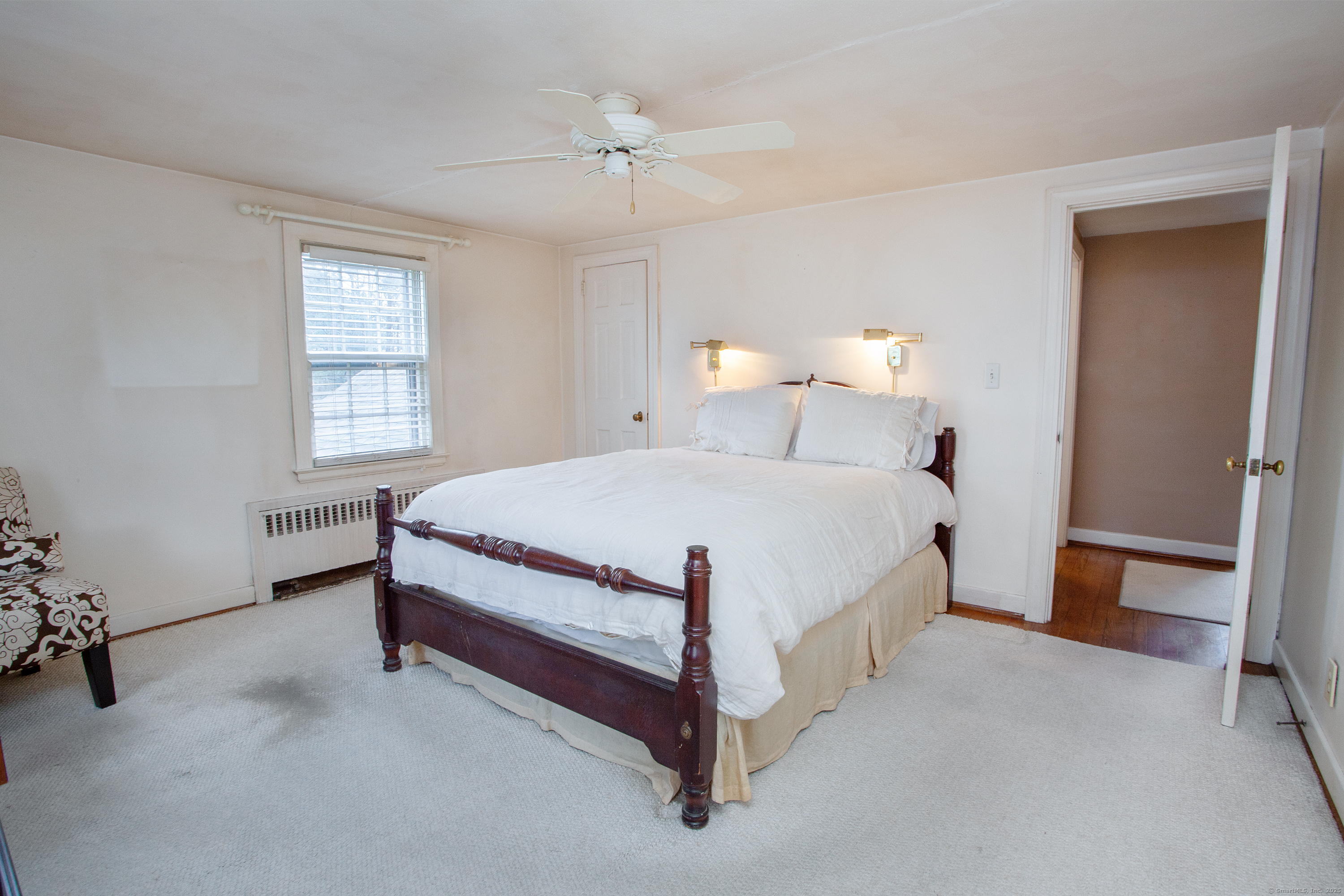 43 Tunxis Road