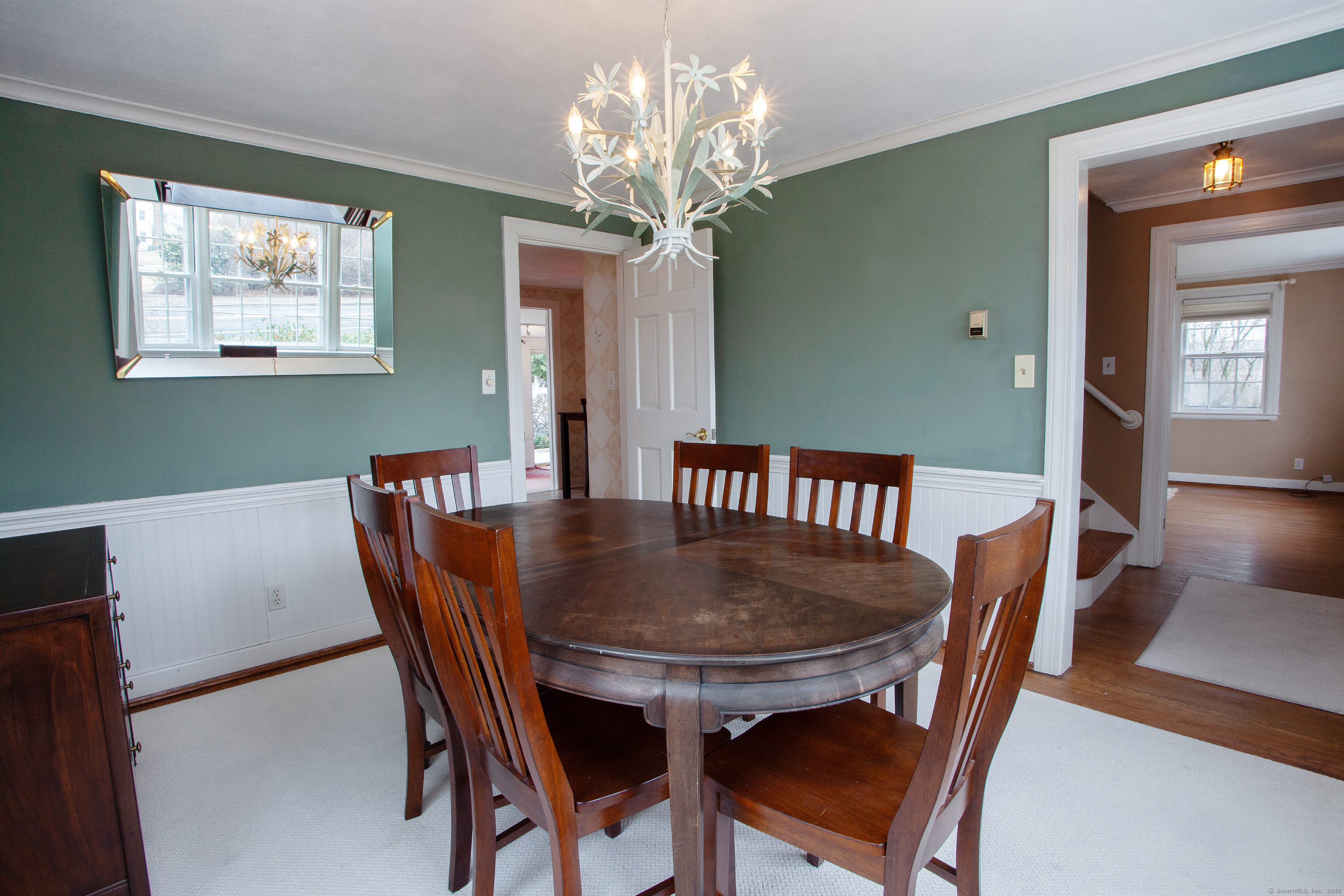 43 Tunxis Road