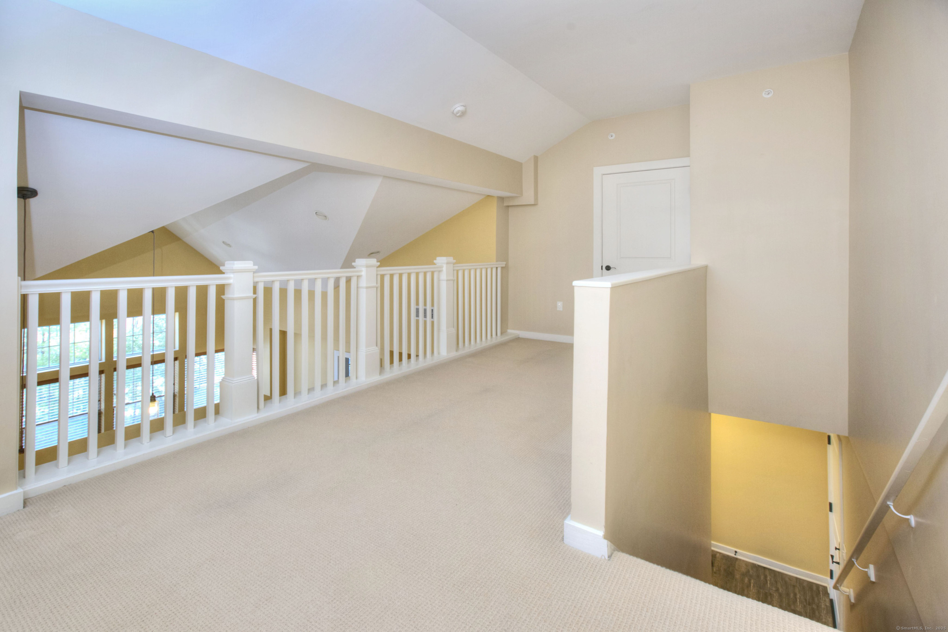 100 Richards Avenue APT 402