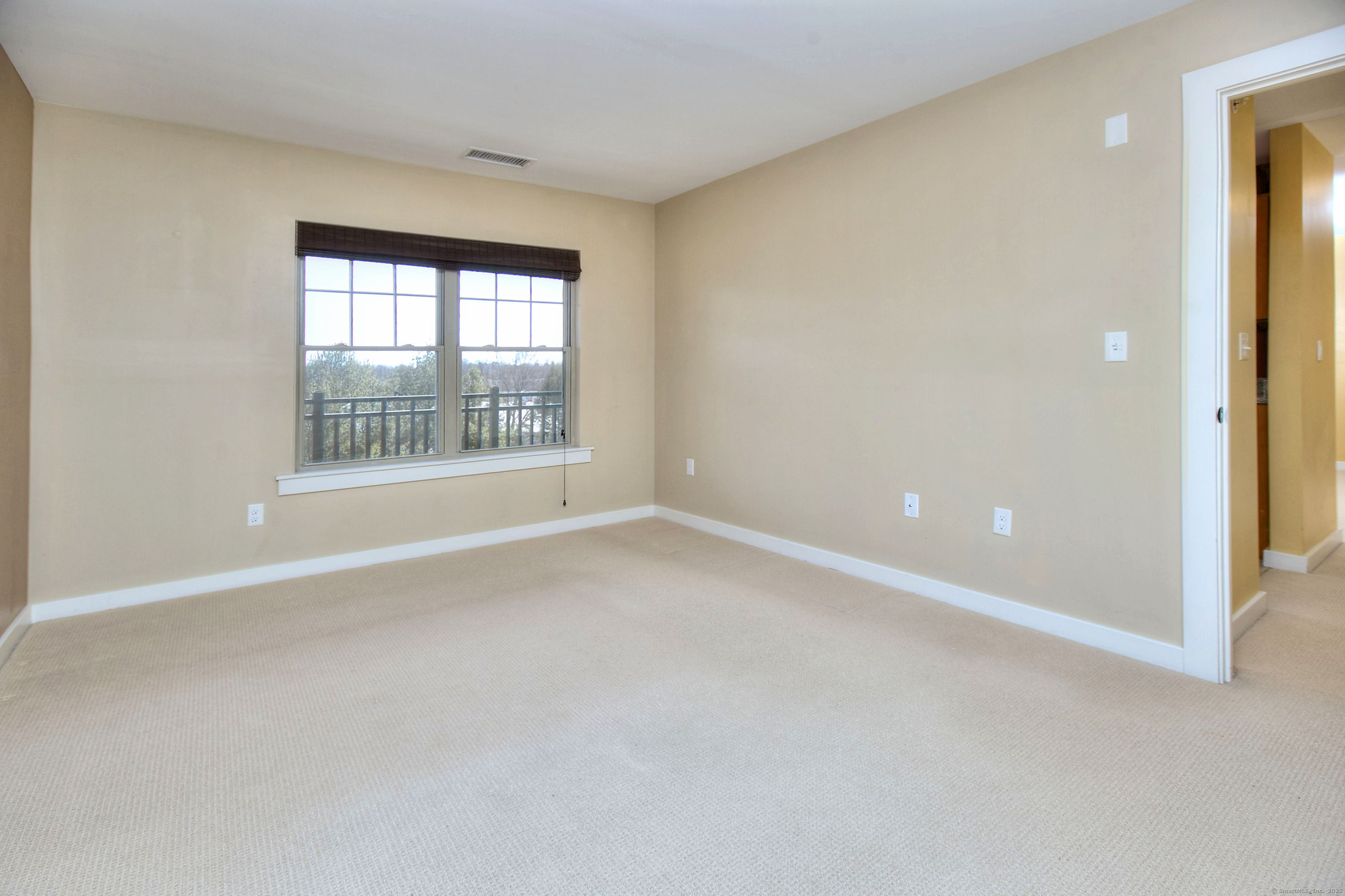 100 Richards Avenue APT 402