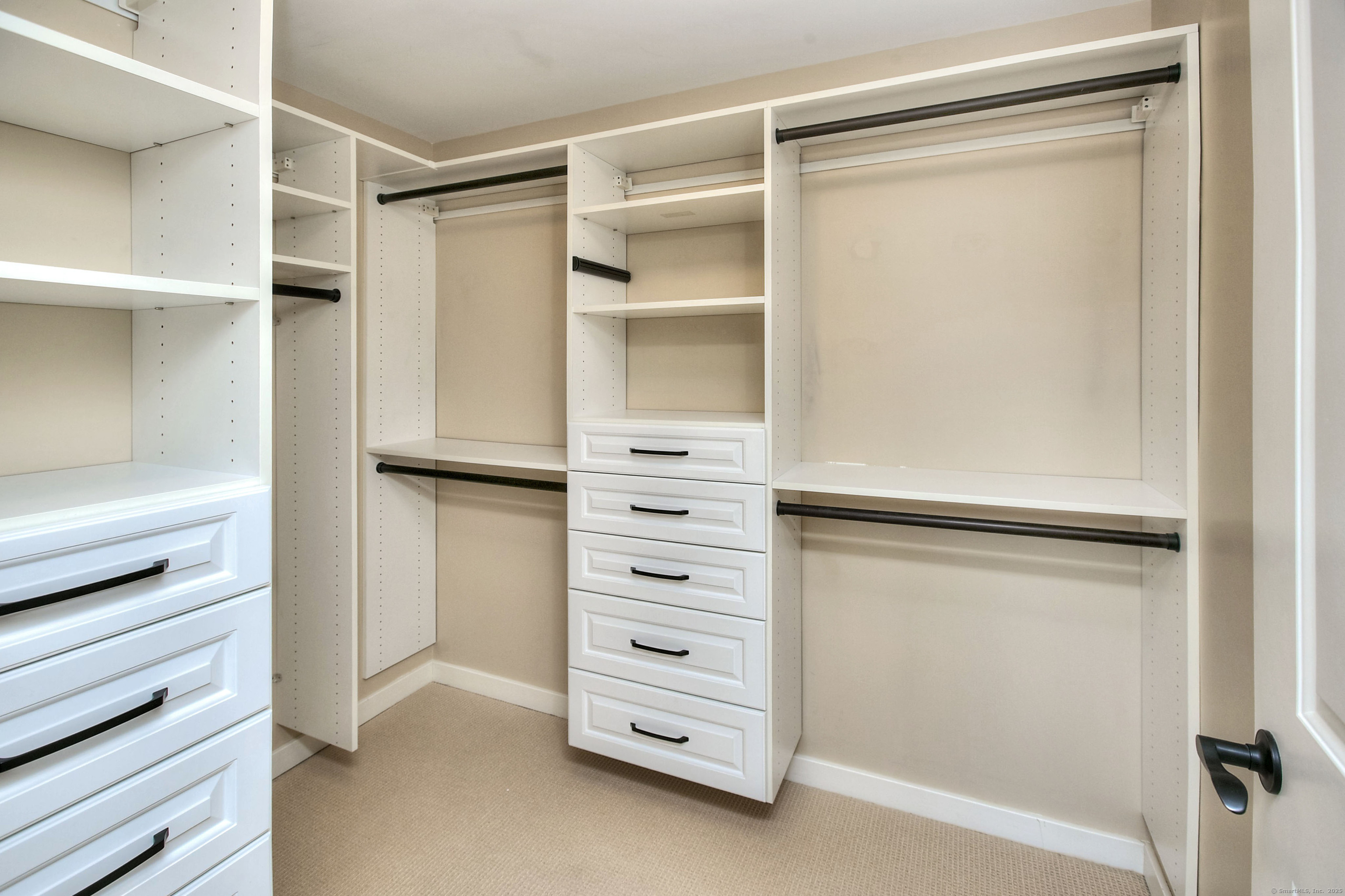 100 Richards Avenue APT 402