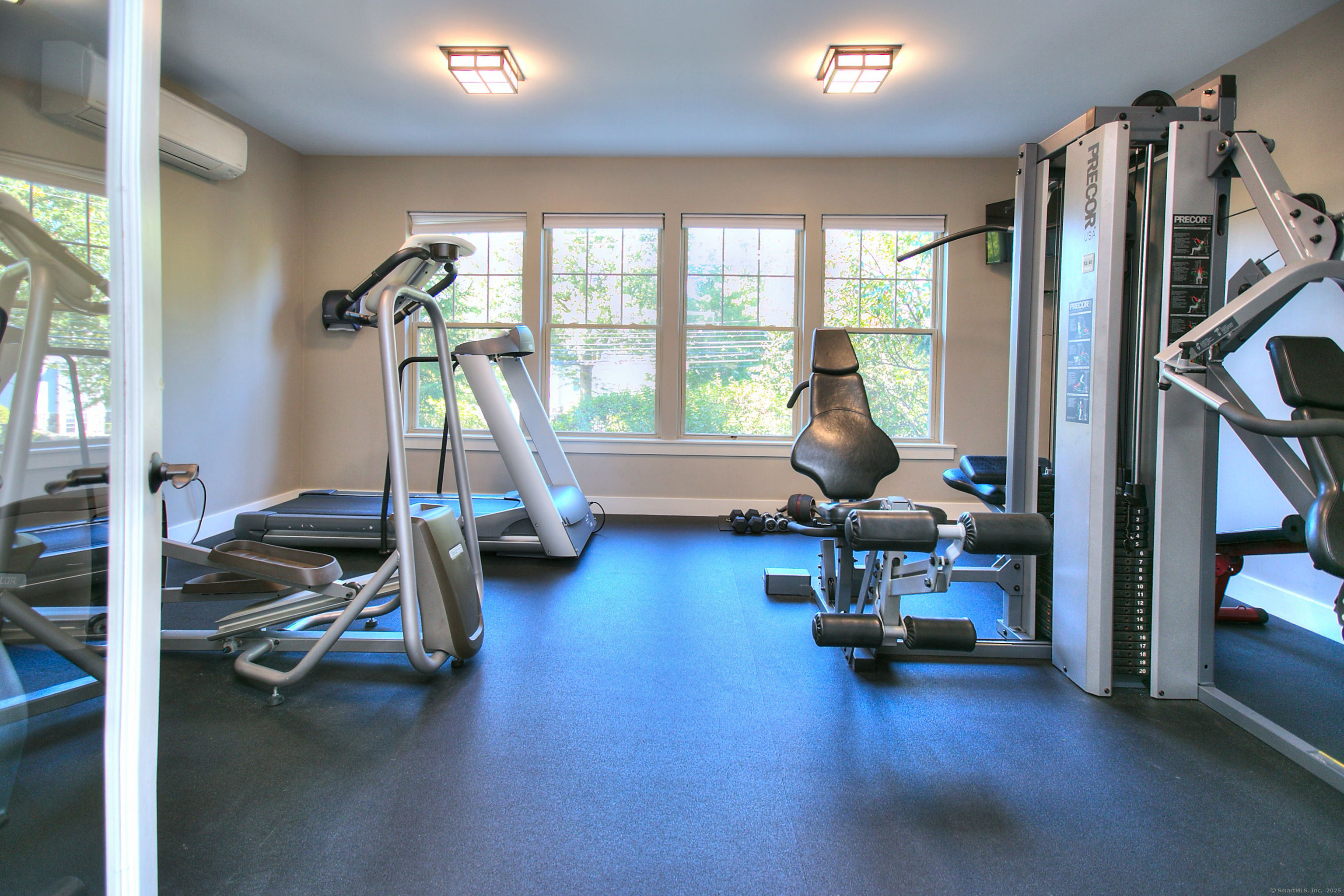 100 Richards Avenue APT 402