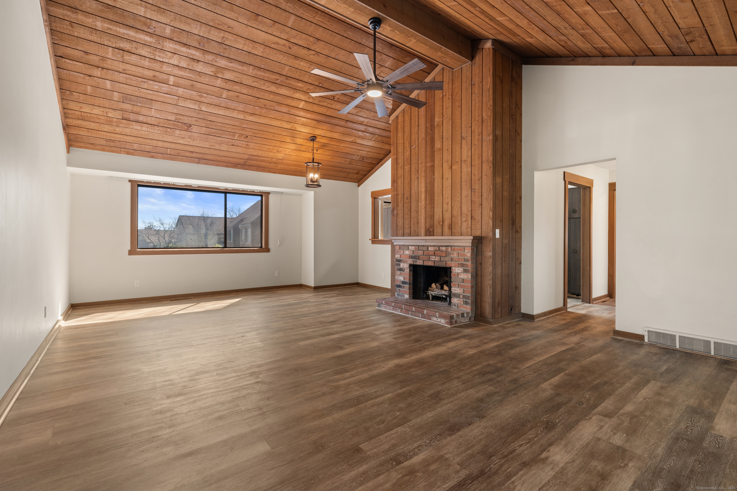 488 Commanche Lane A