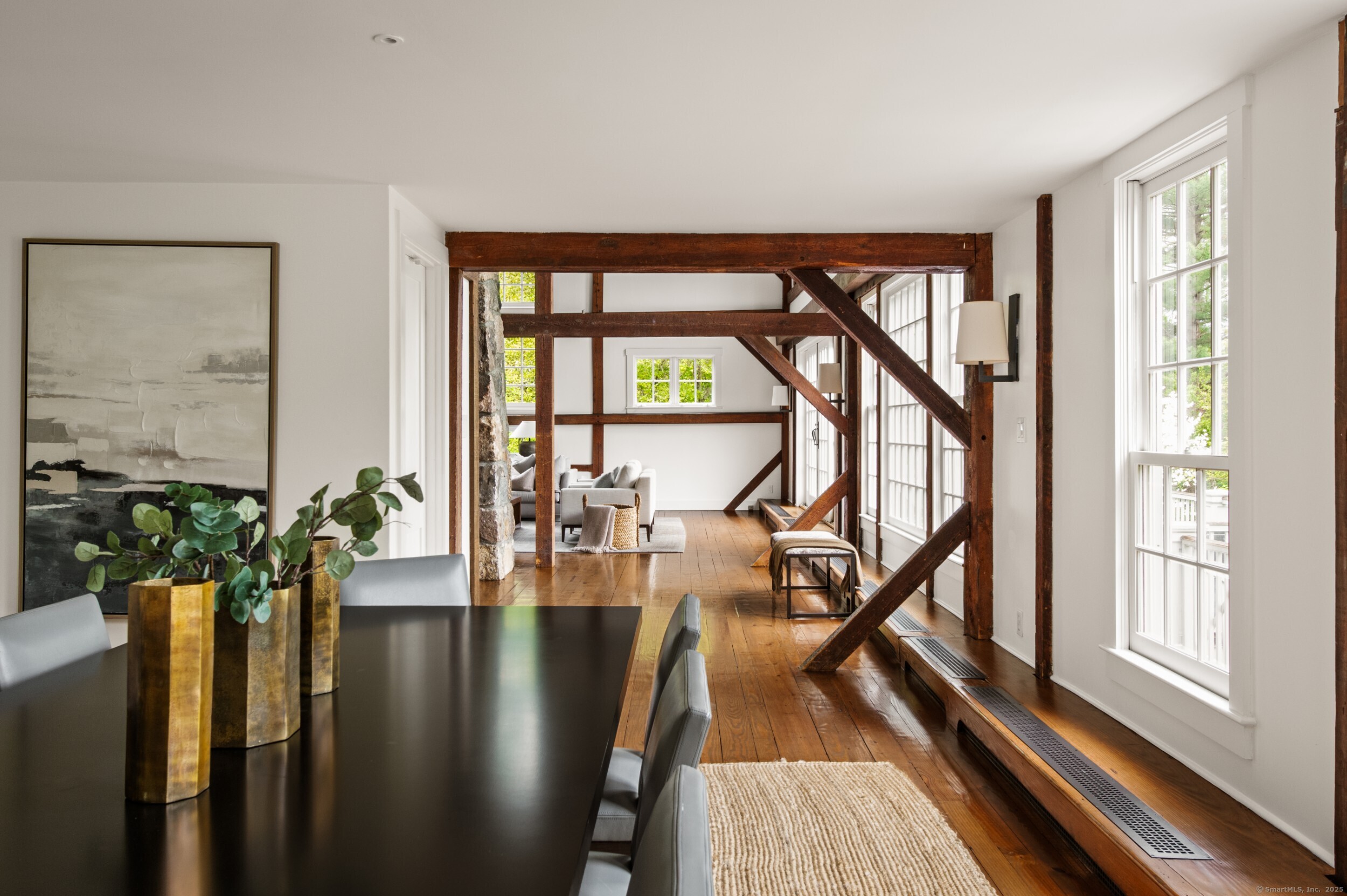 945 Oenoke Ridge