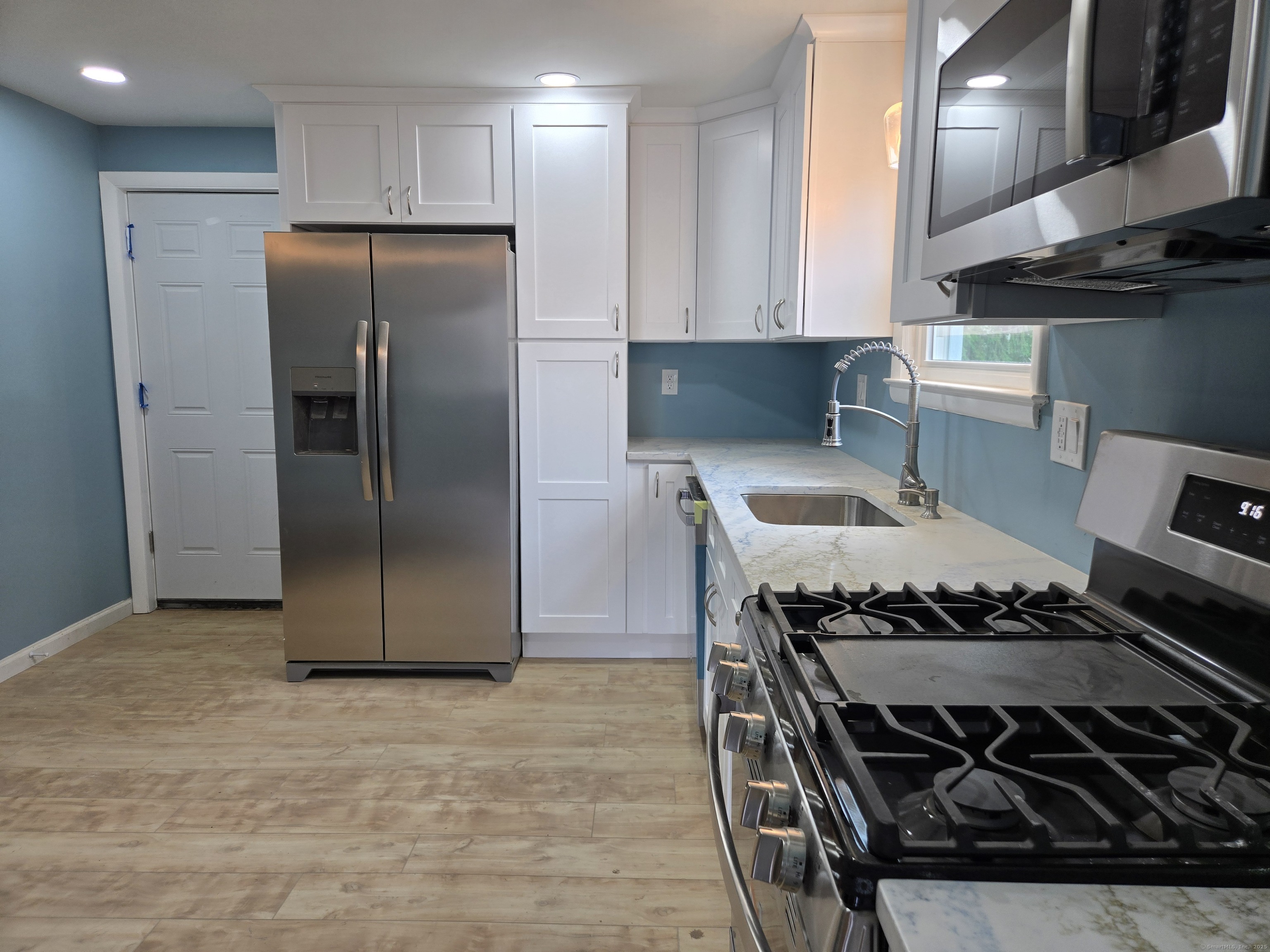 20 Morningside Street West