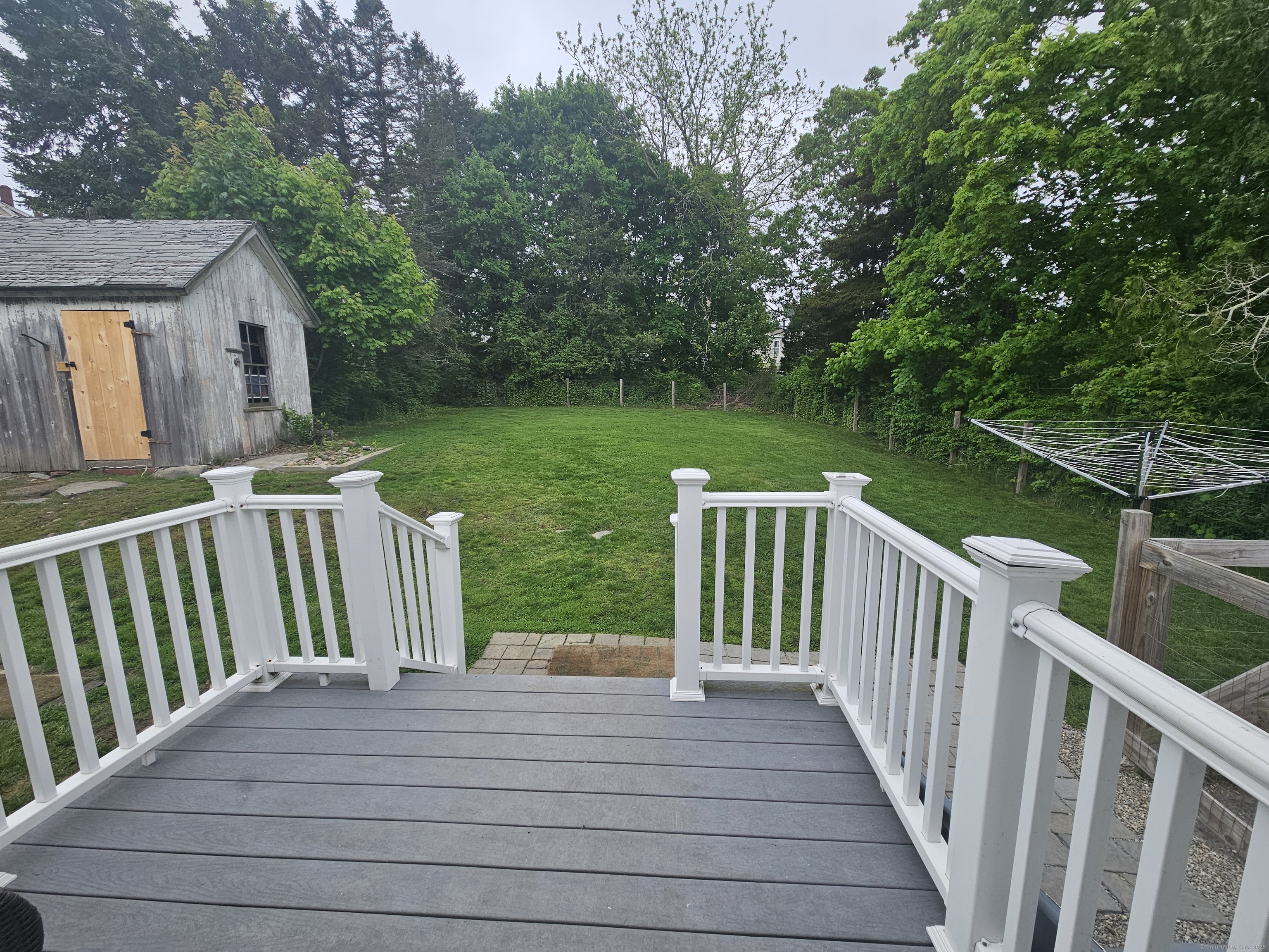 16 Walnut (Pawcatuck) Street