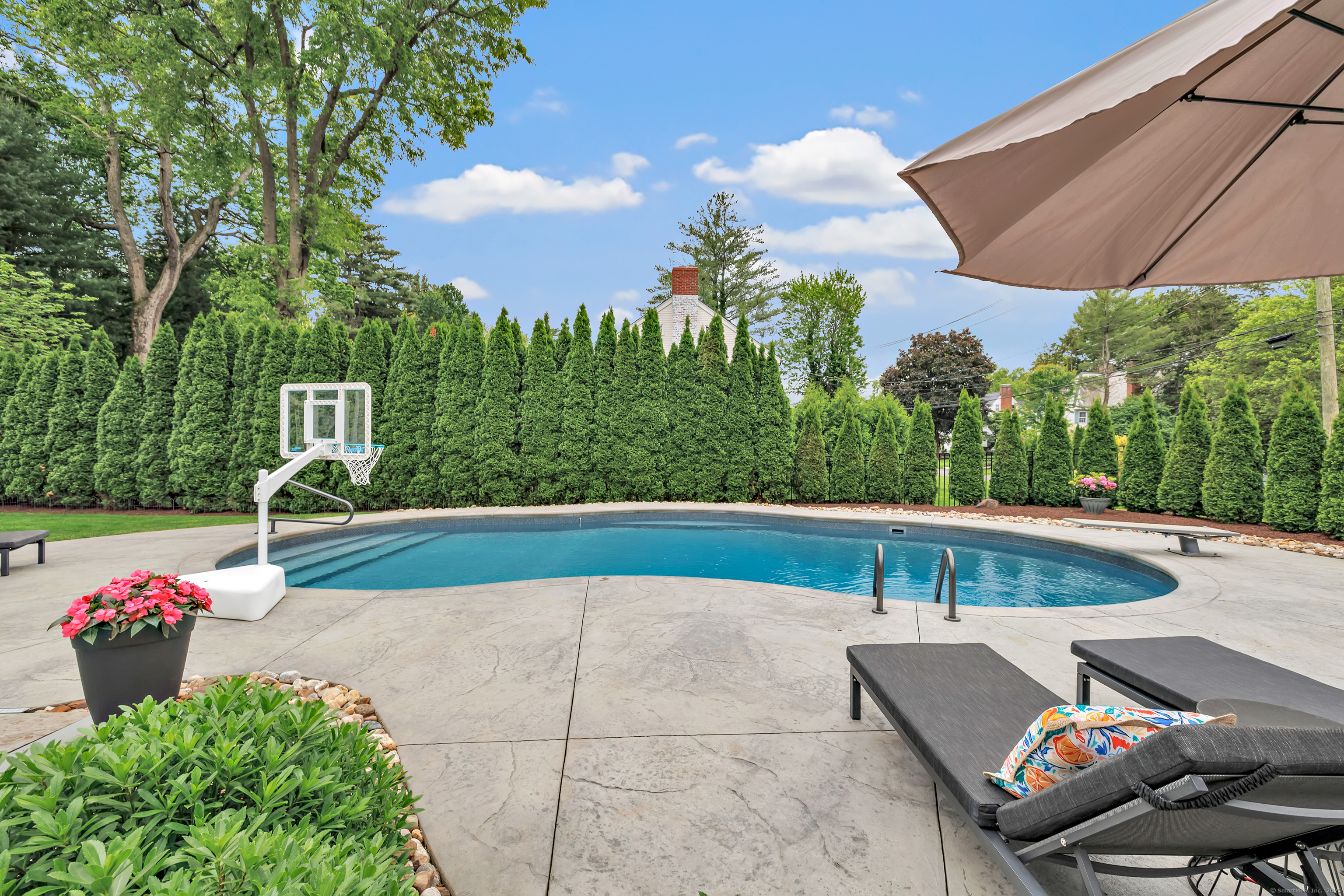 59 Ledyard Road