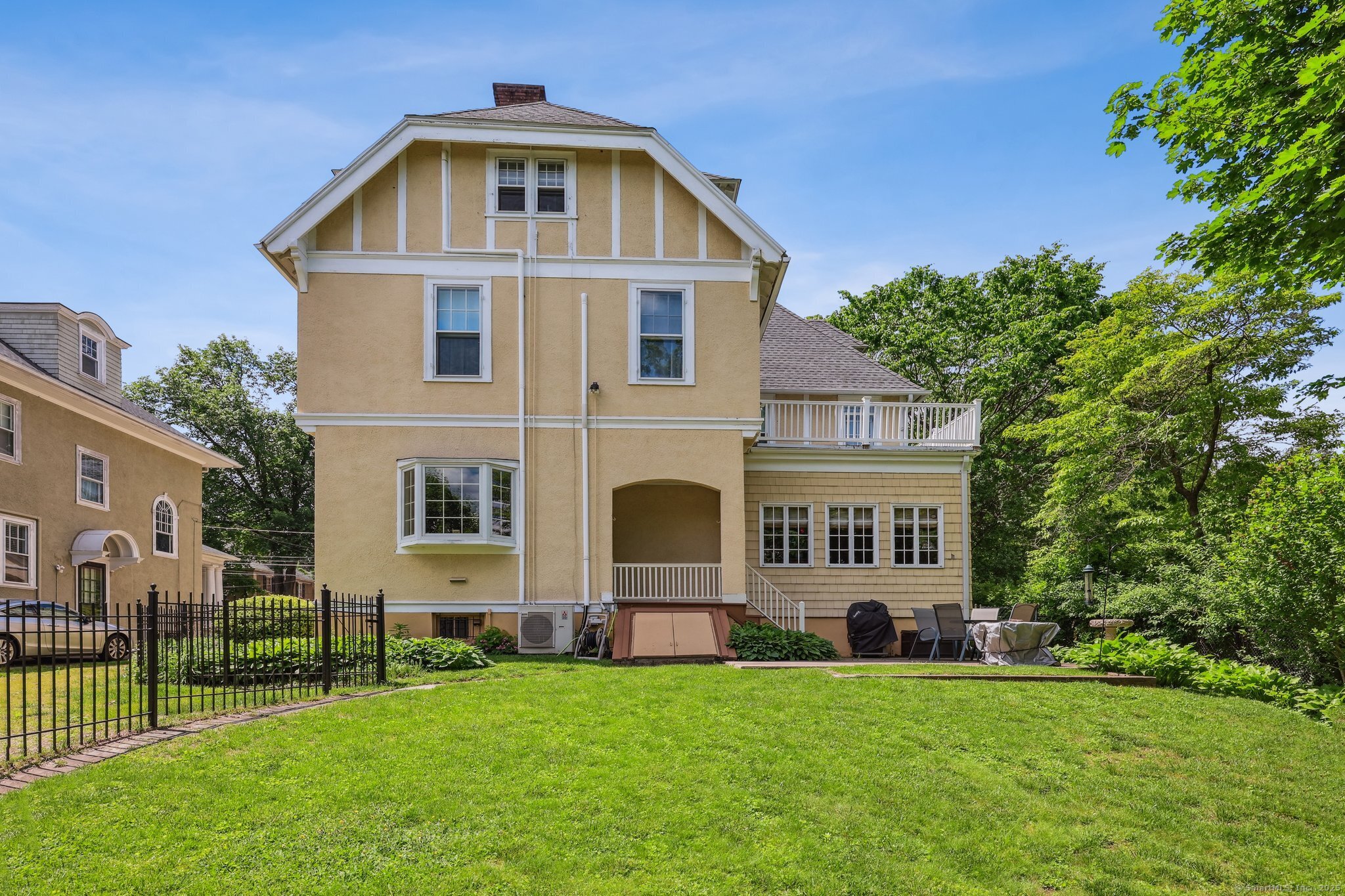 222 North Beacon Street