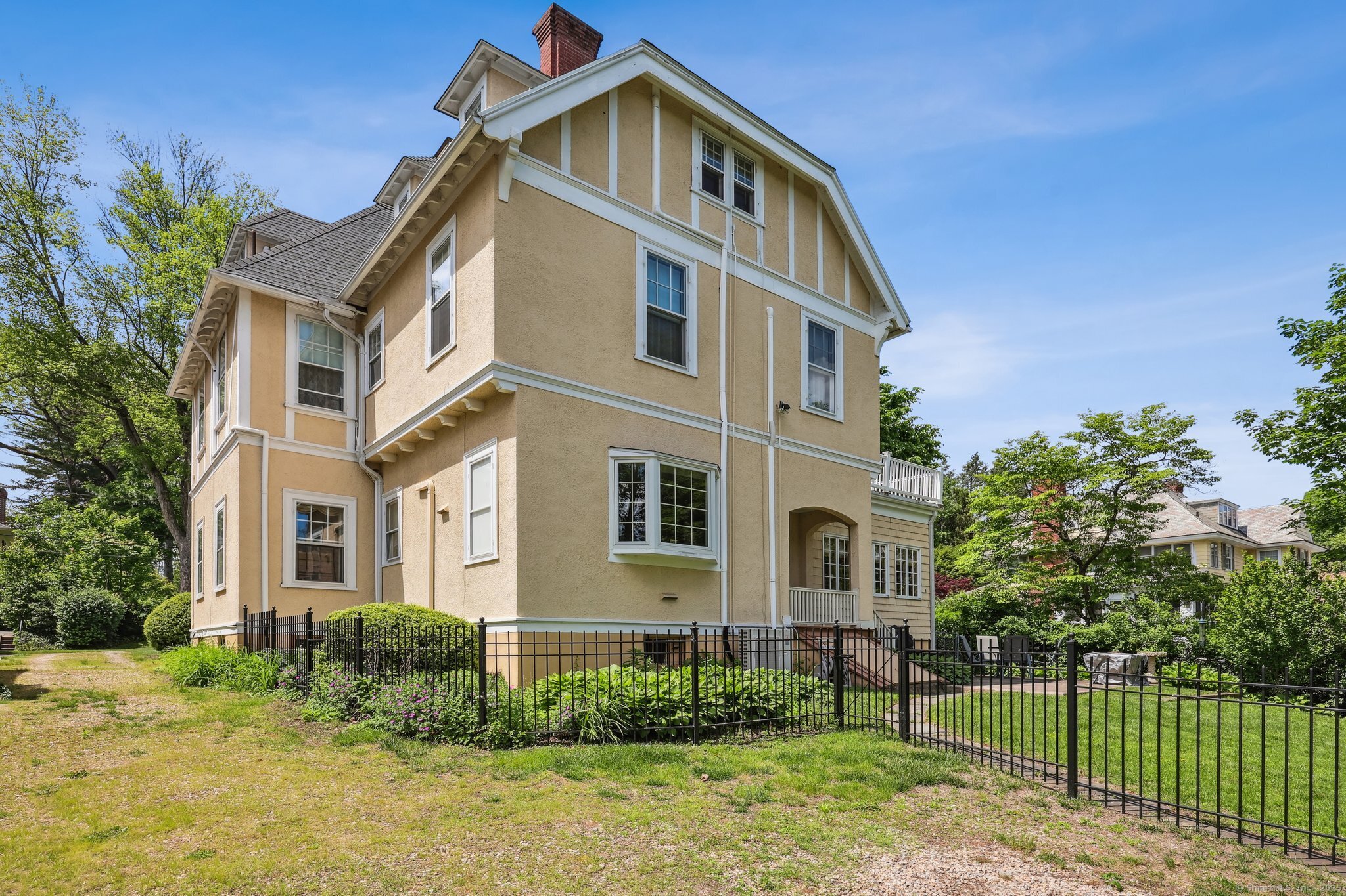 222 North Beacon Street