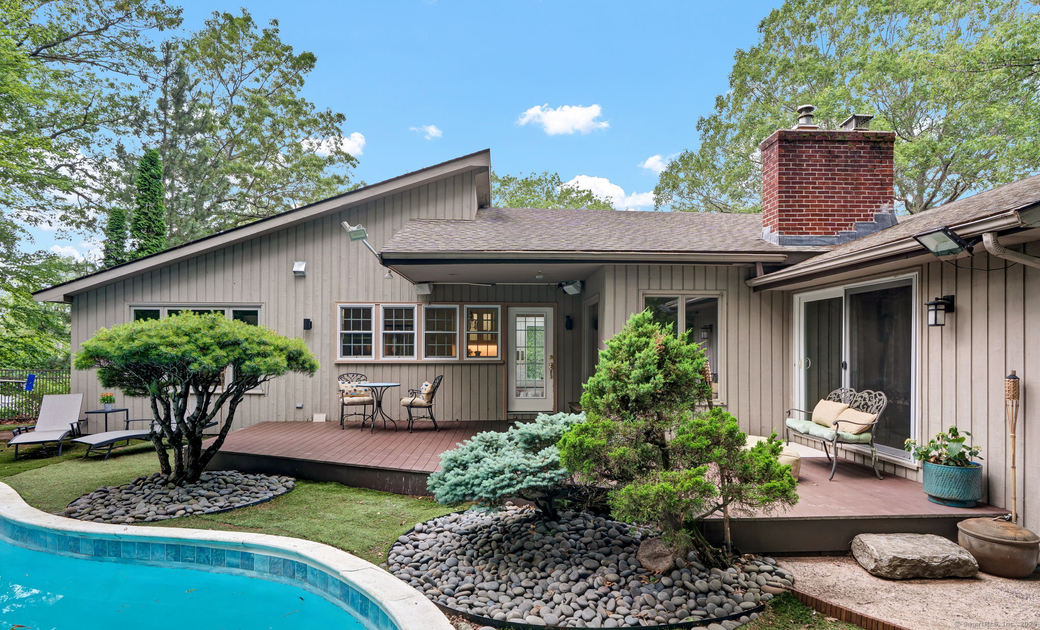 195 Mountain Road