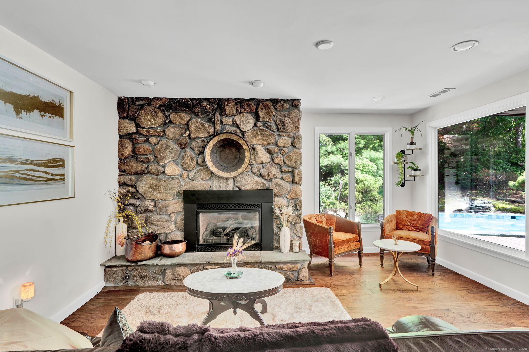 195 Mountain Road