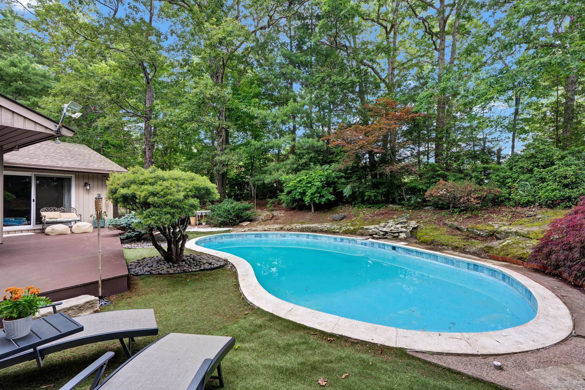 195 Mountain Road