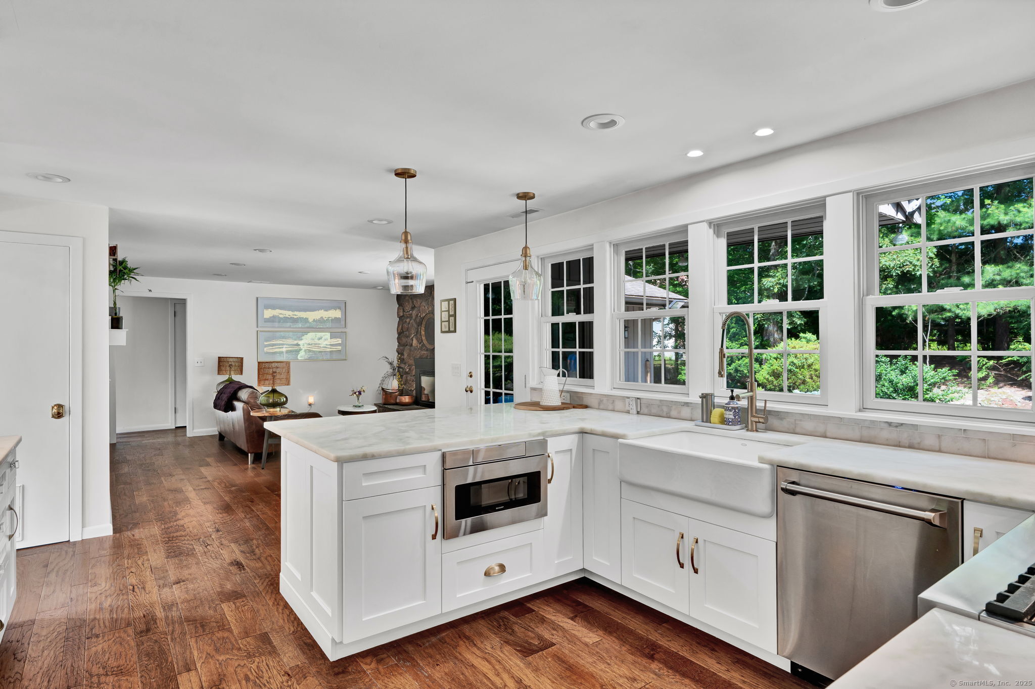 195 Mountain Road