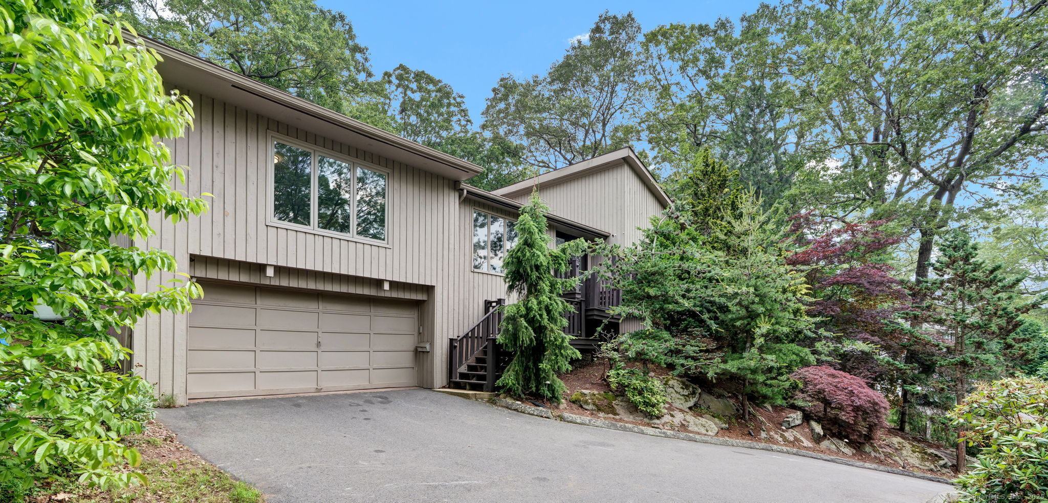195 Mountain Road