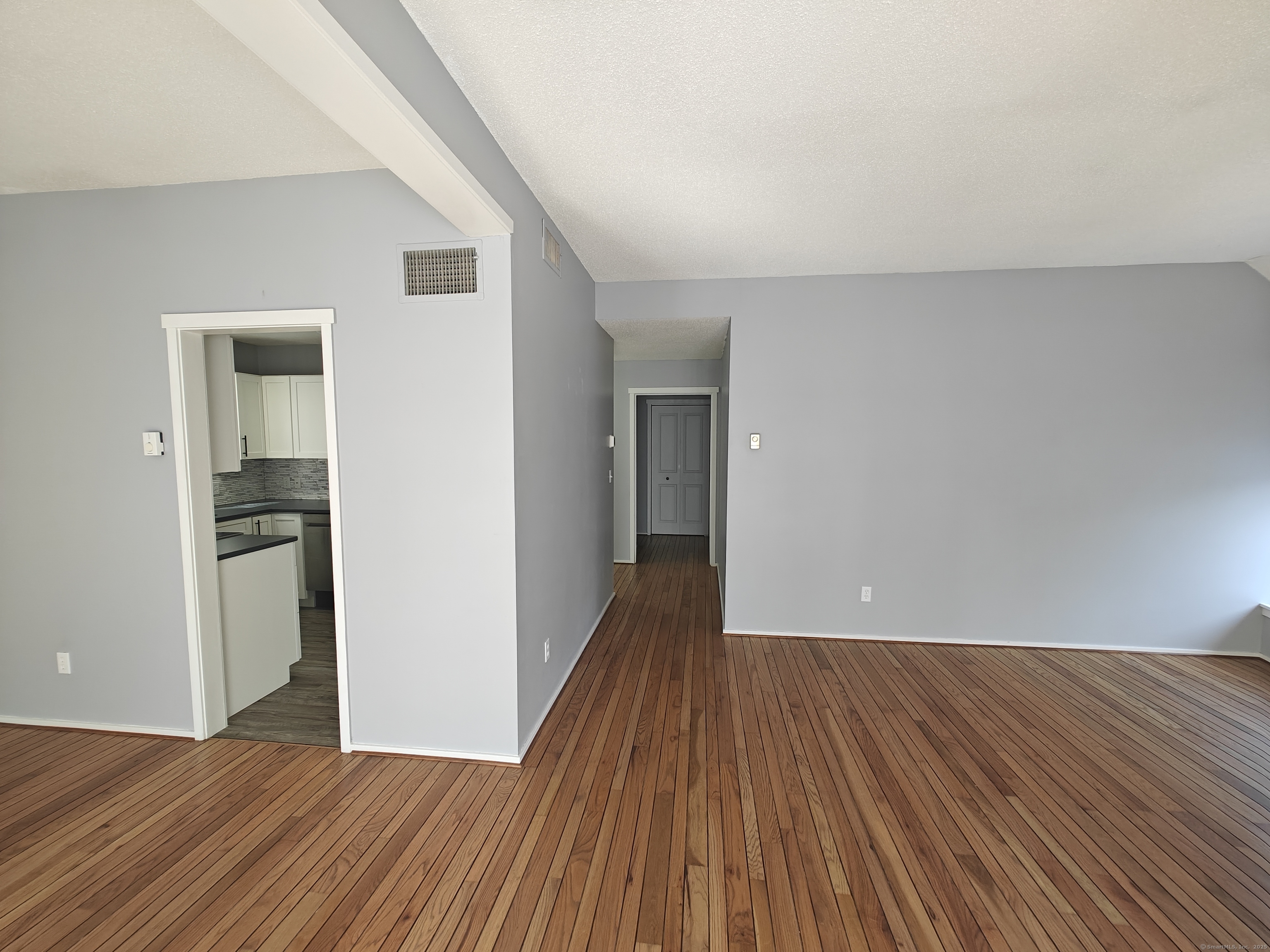 351 Heritage Village B