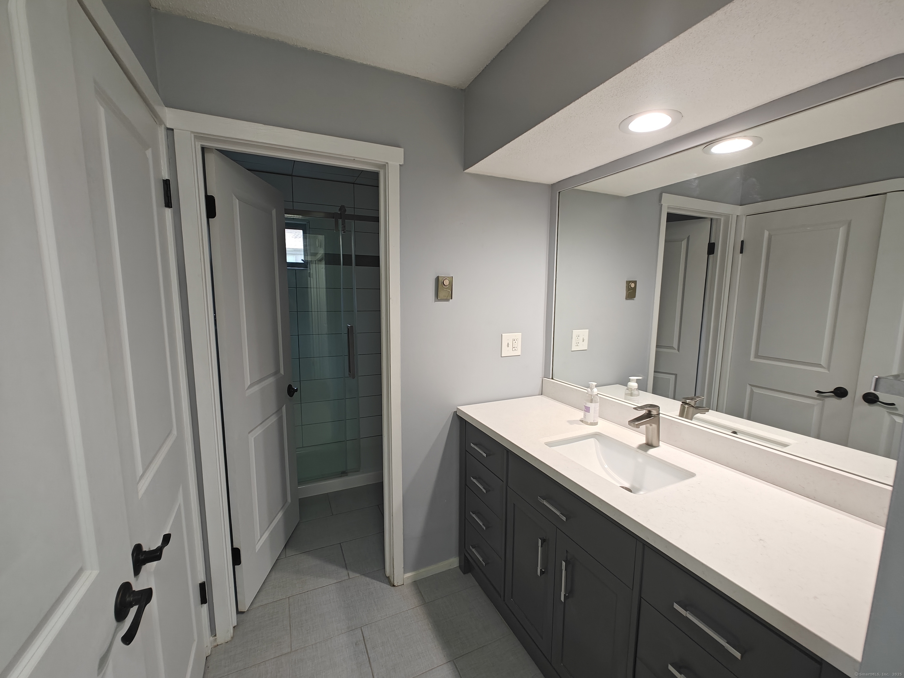 351 Heritage Village B