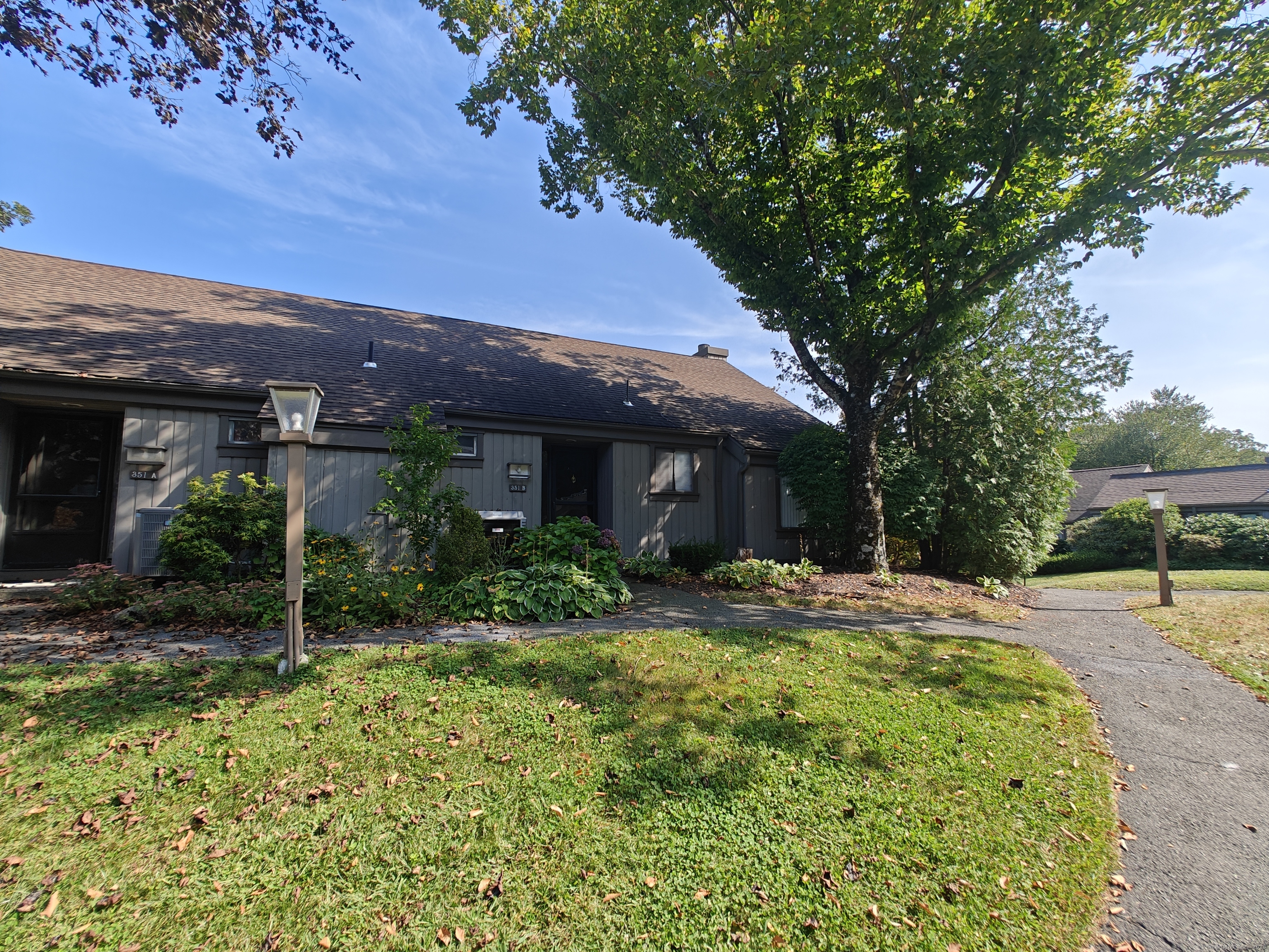 351 Heritage Village B