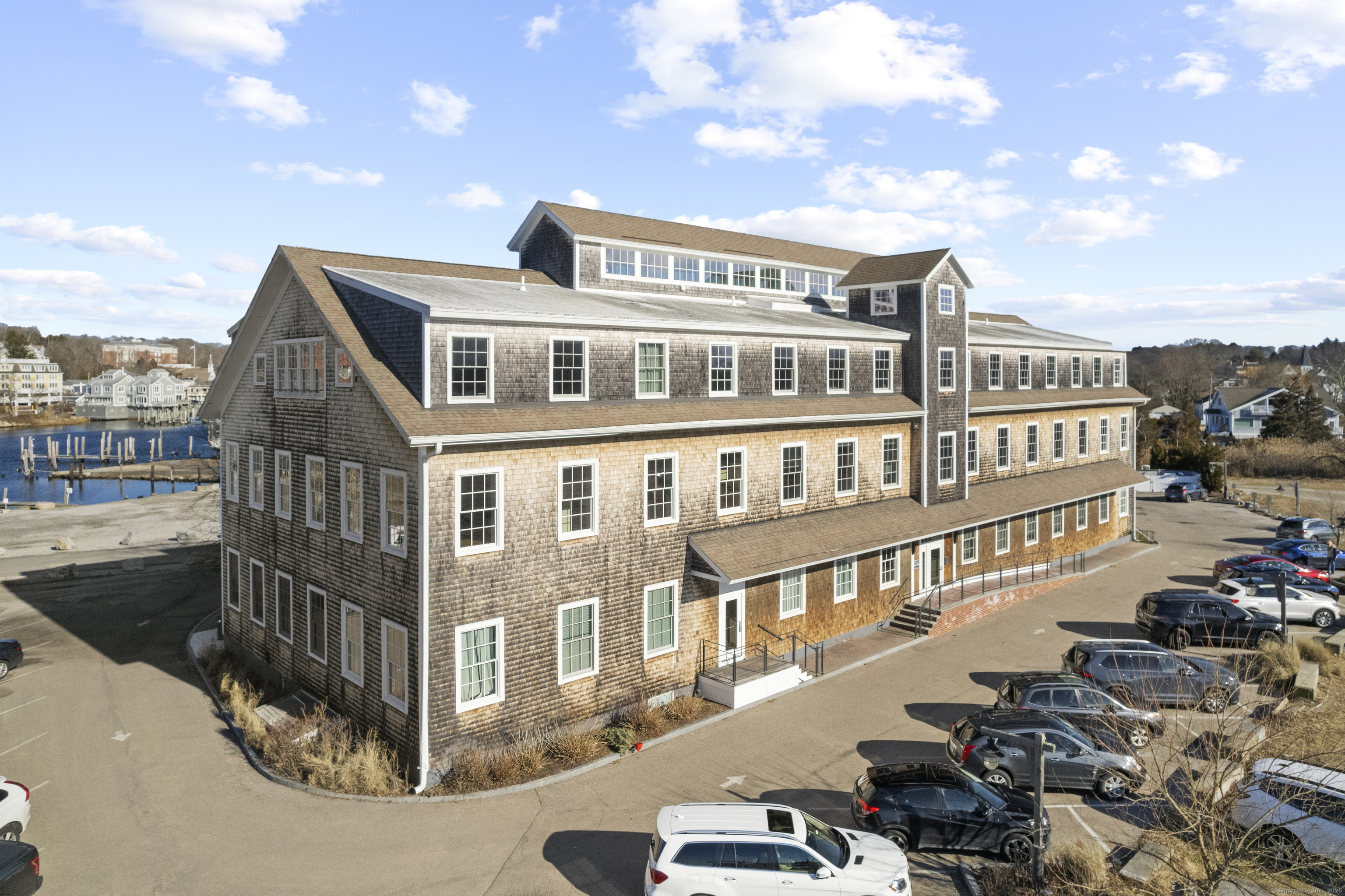 60 Willow Street