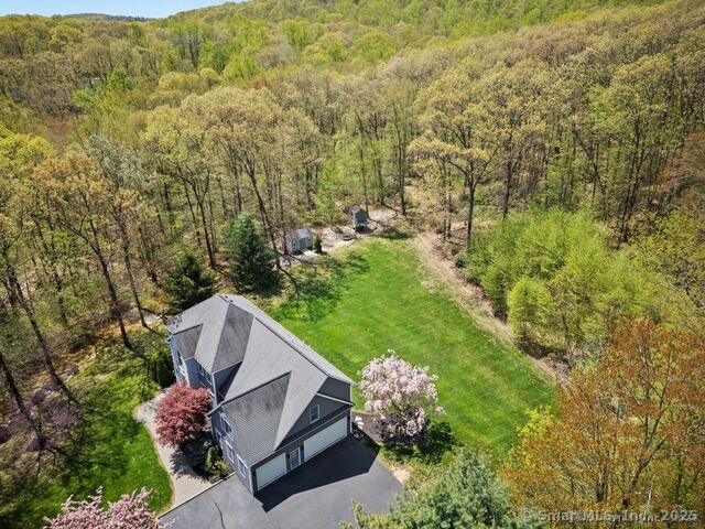 420 Winding Ridge