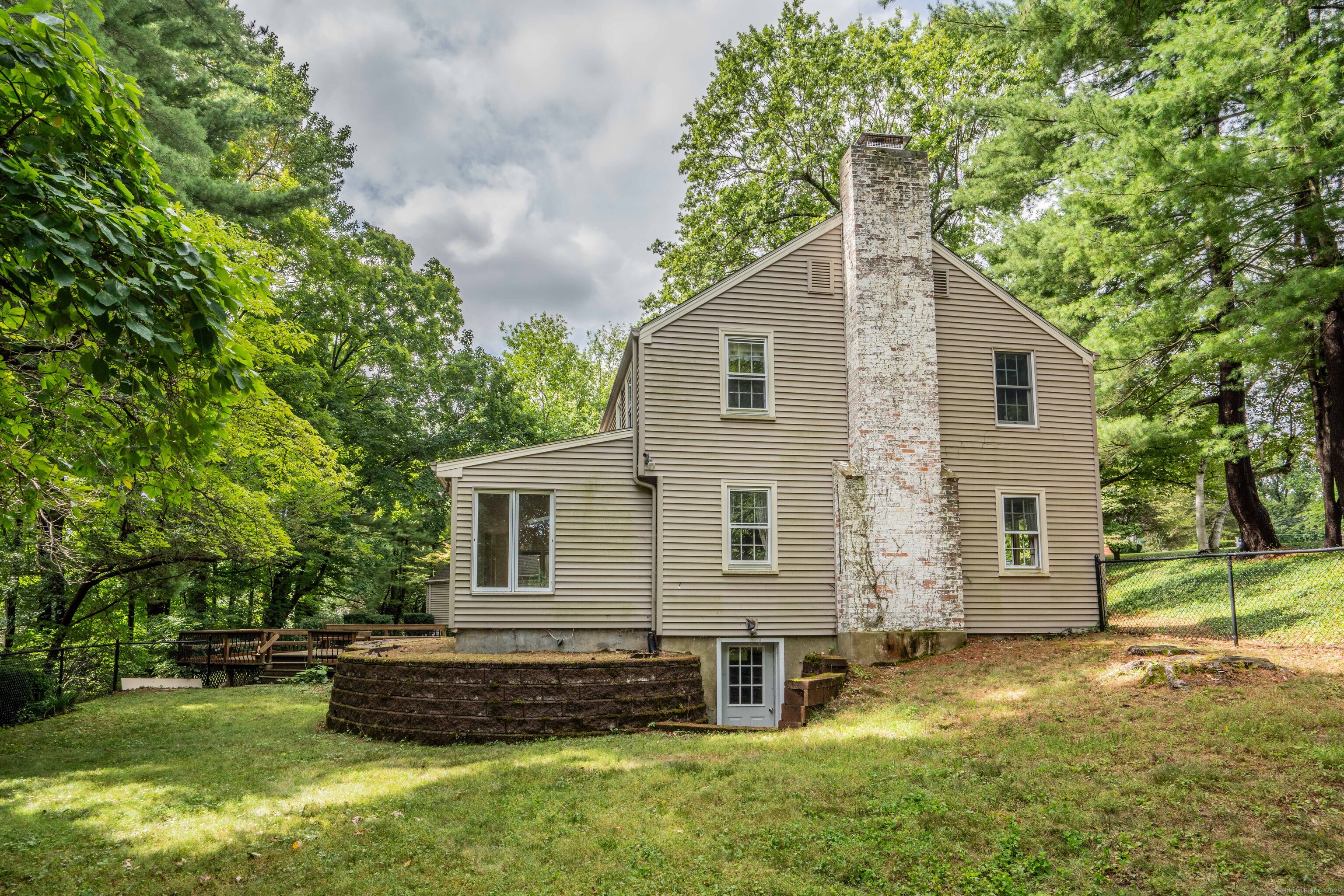 26 Hillsboro Drive