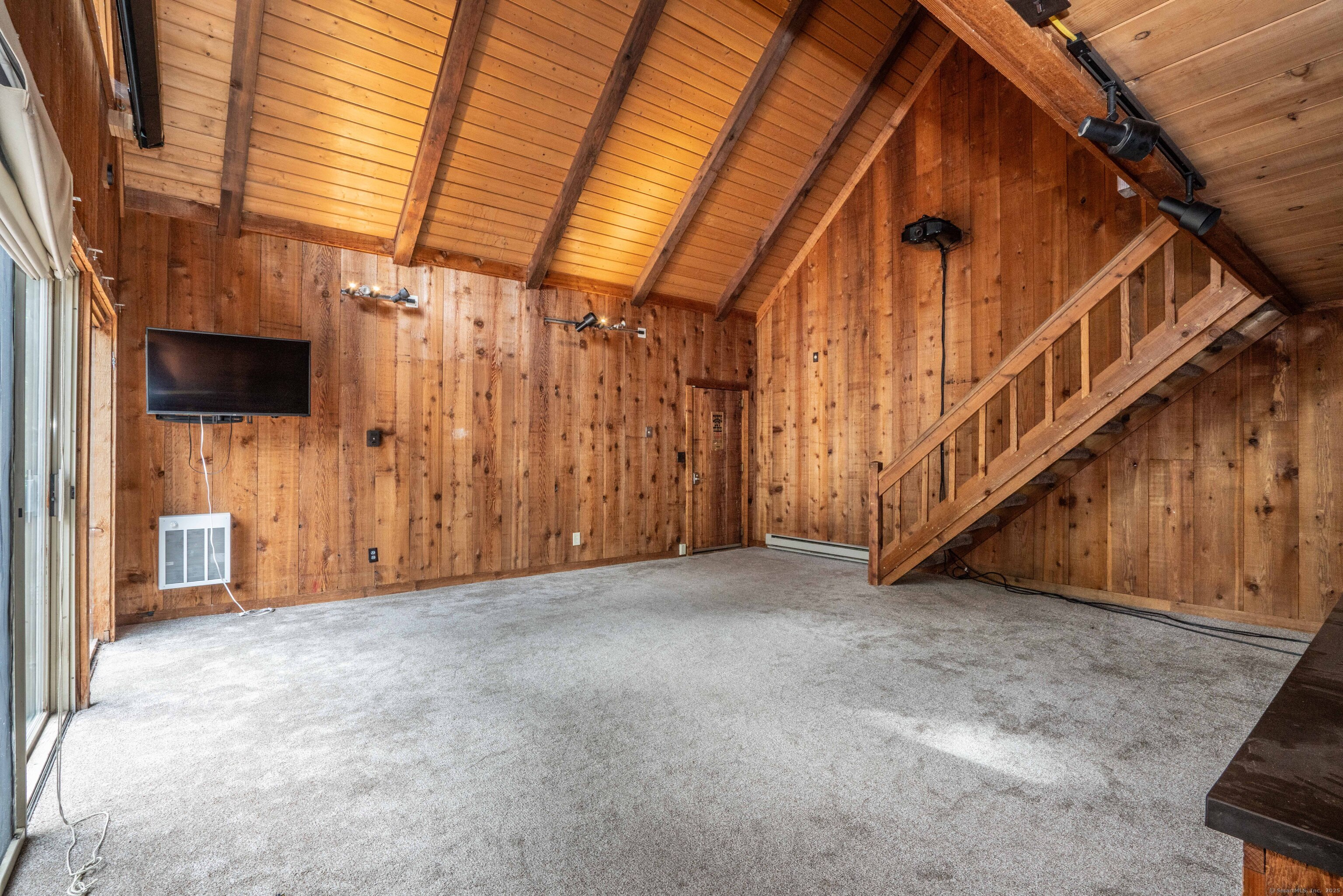 26 Hillsboro Drive