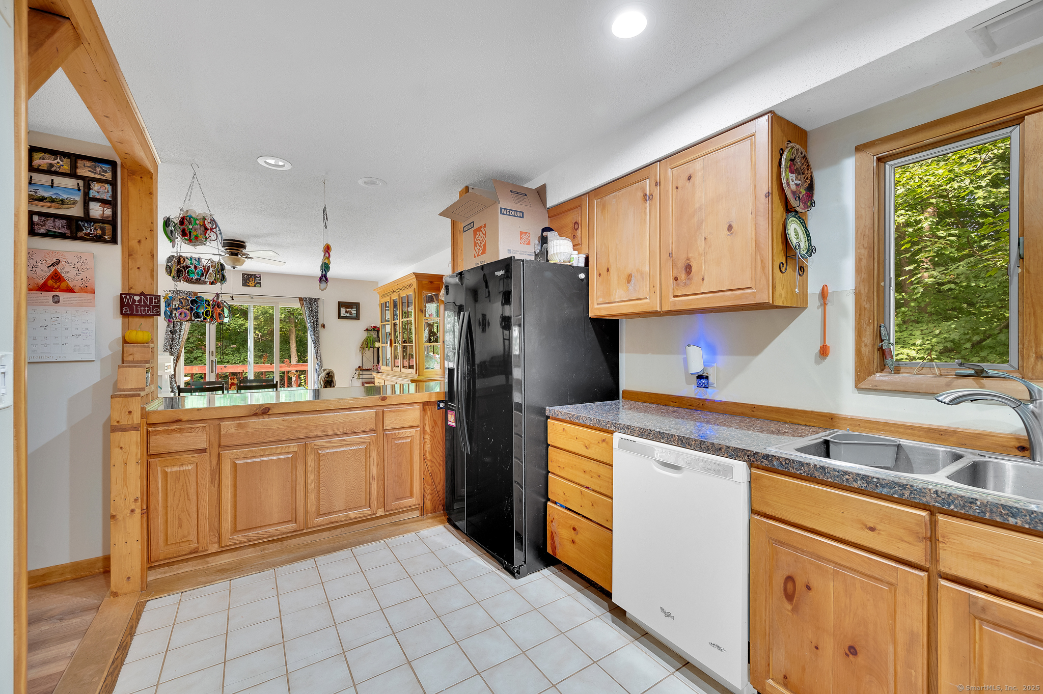 123 Allen Avenue