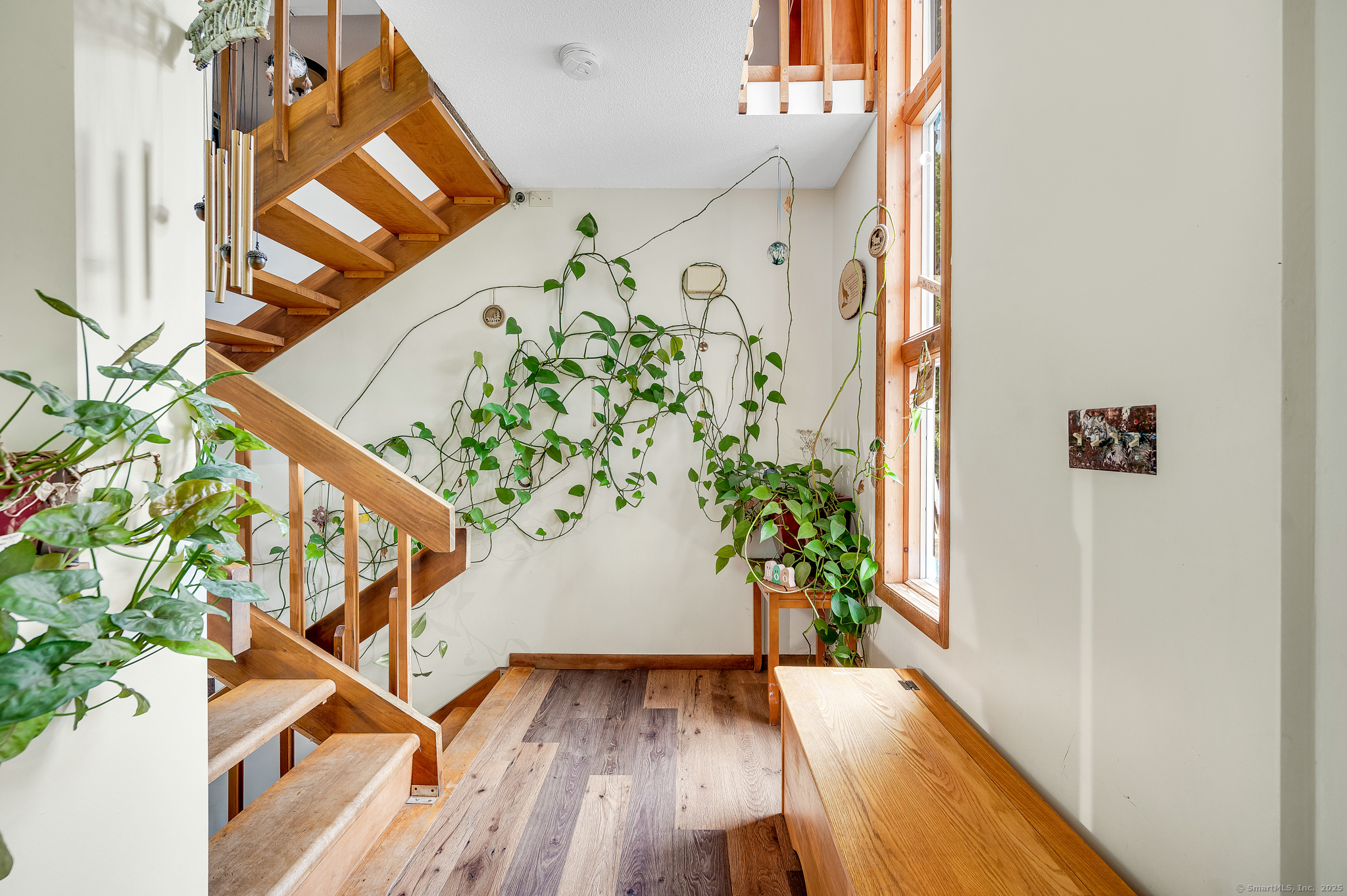 123 Allen Avenue