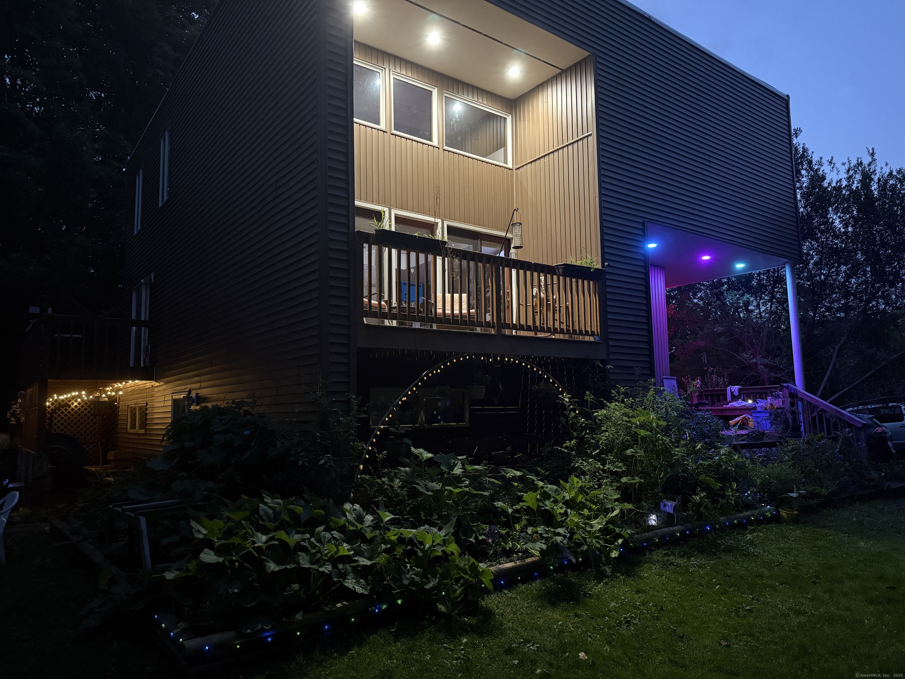 123 Allen Avenue