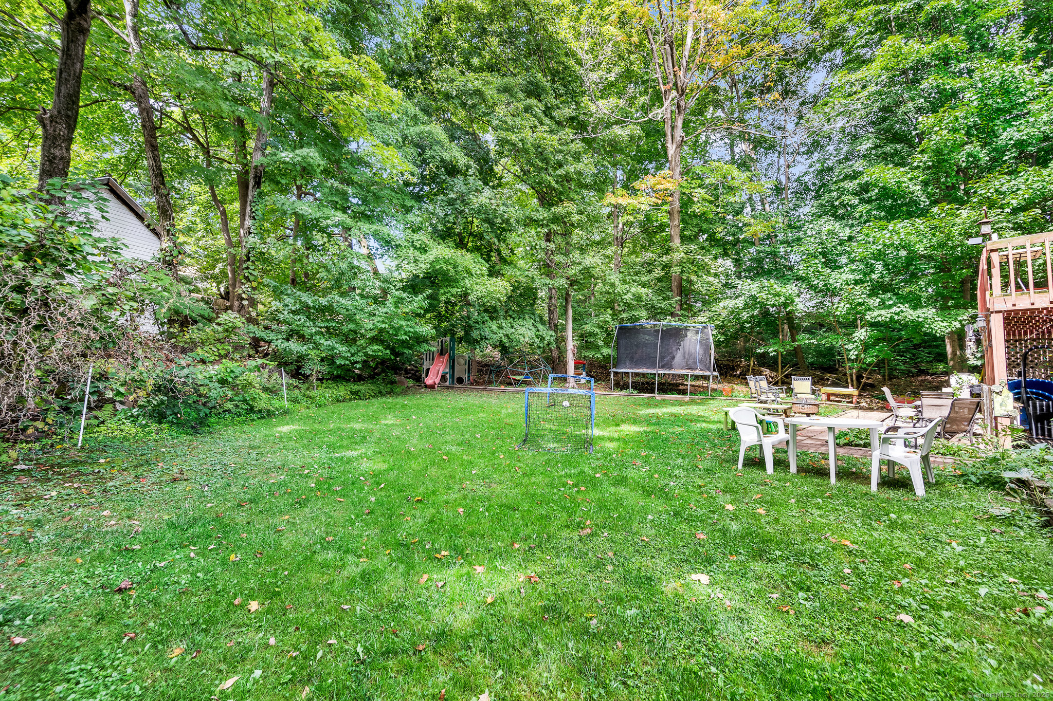 123 Allen Avenue