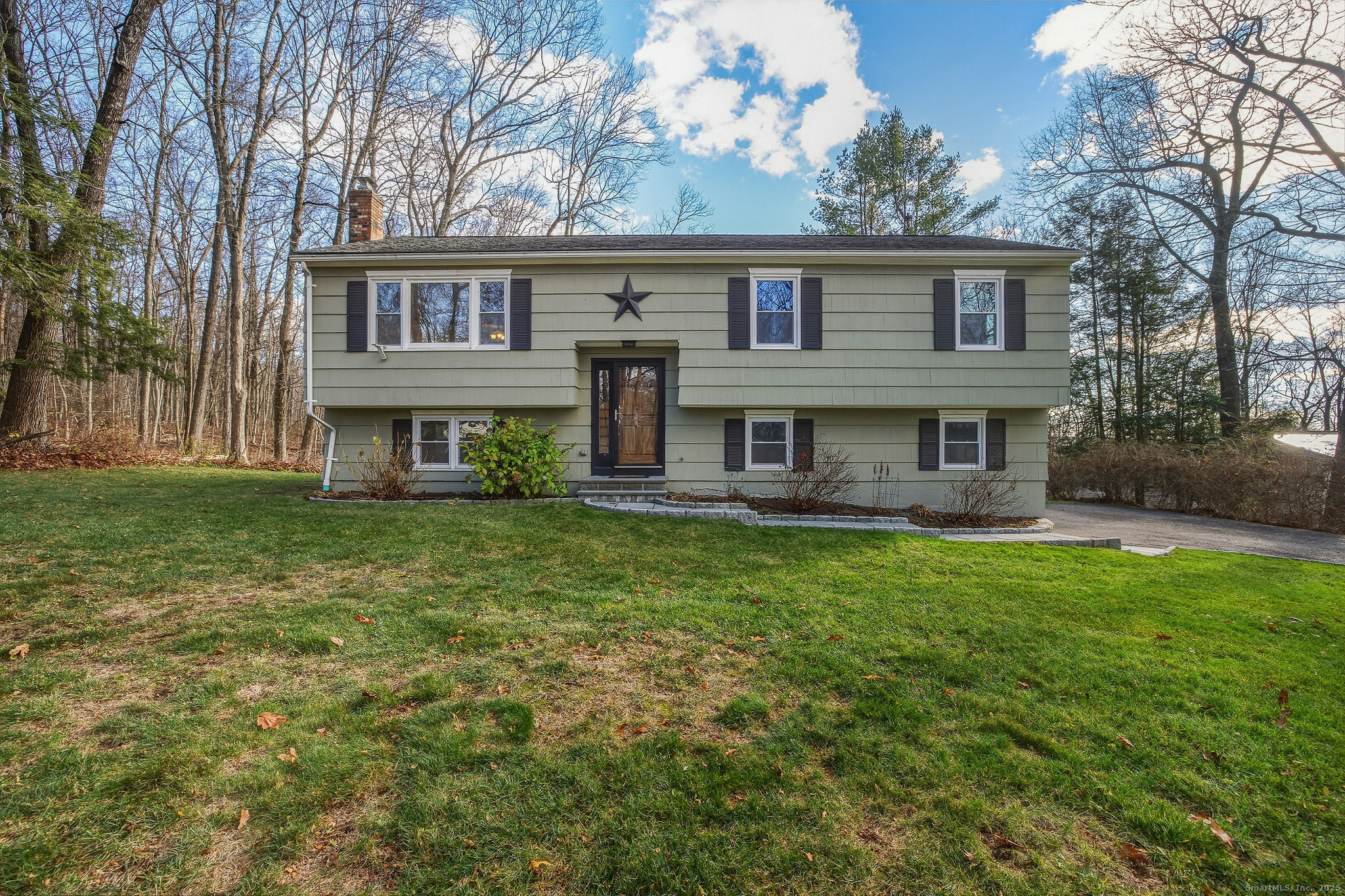 115 Great Brook Road