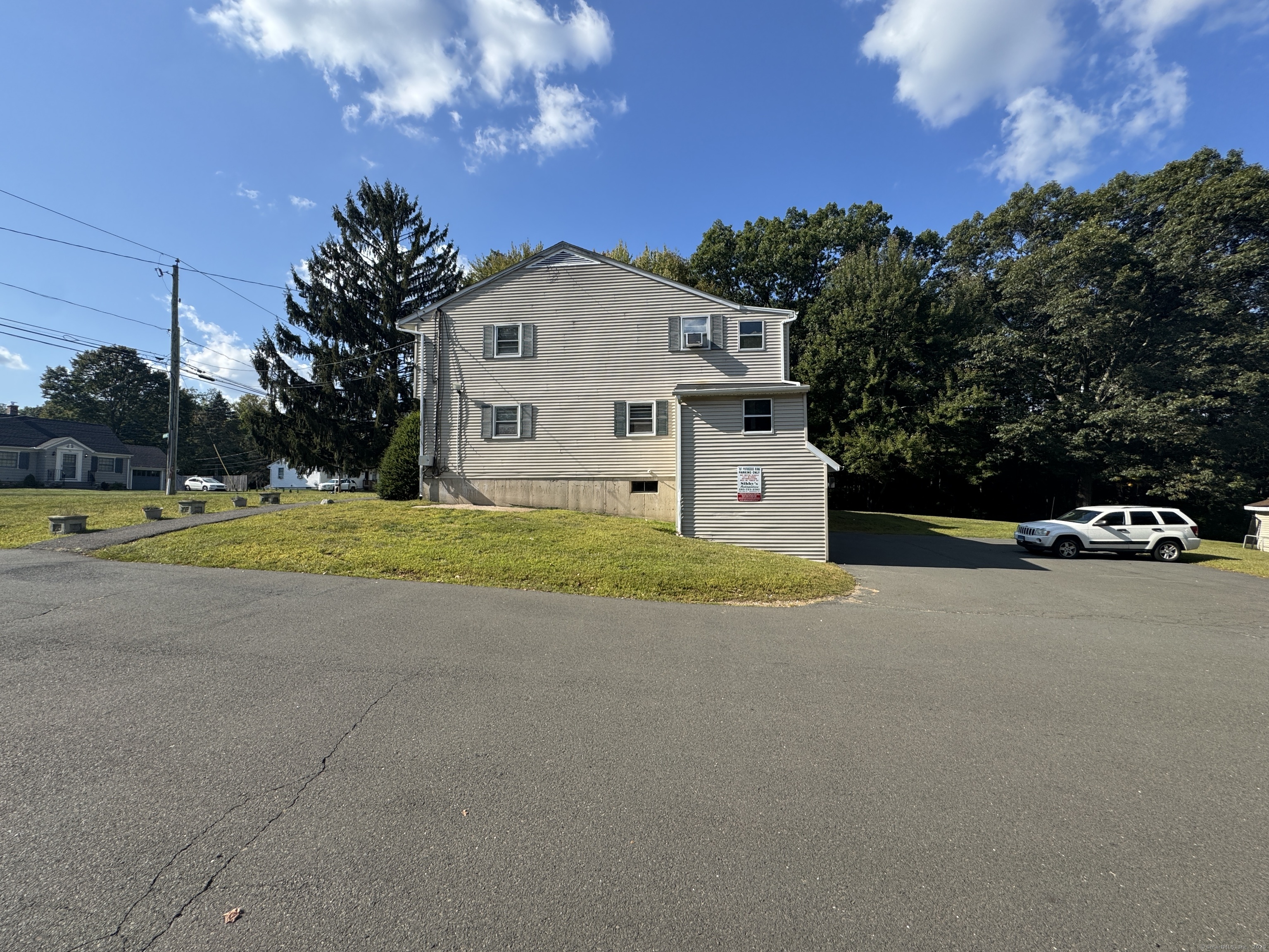 197 Potuccos Ring Road Apt 5