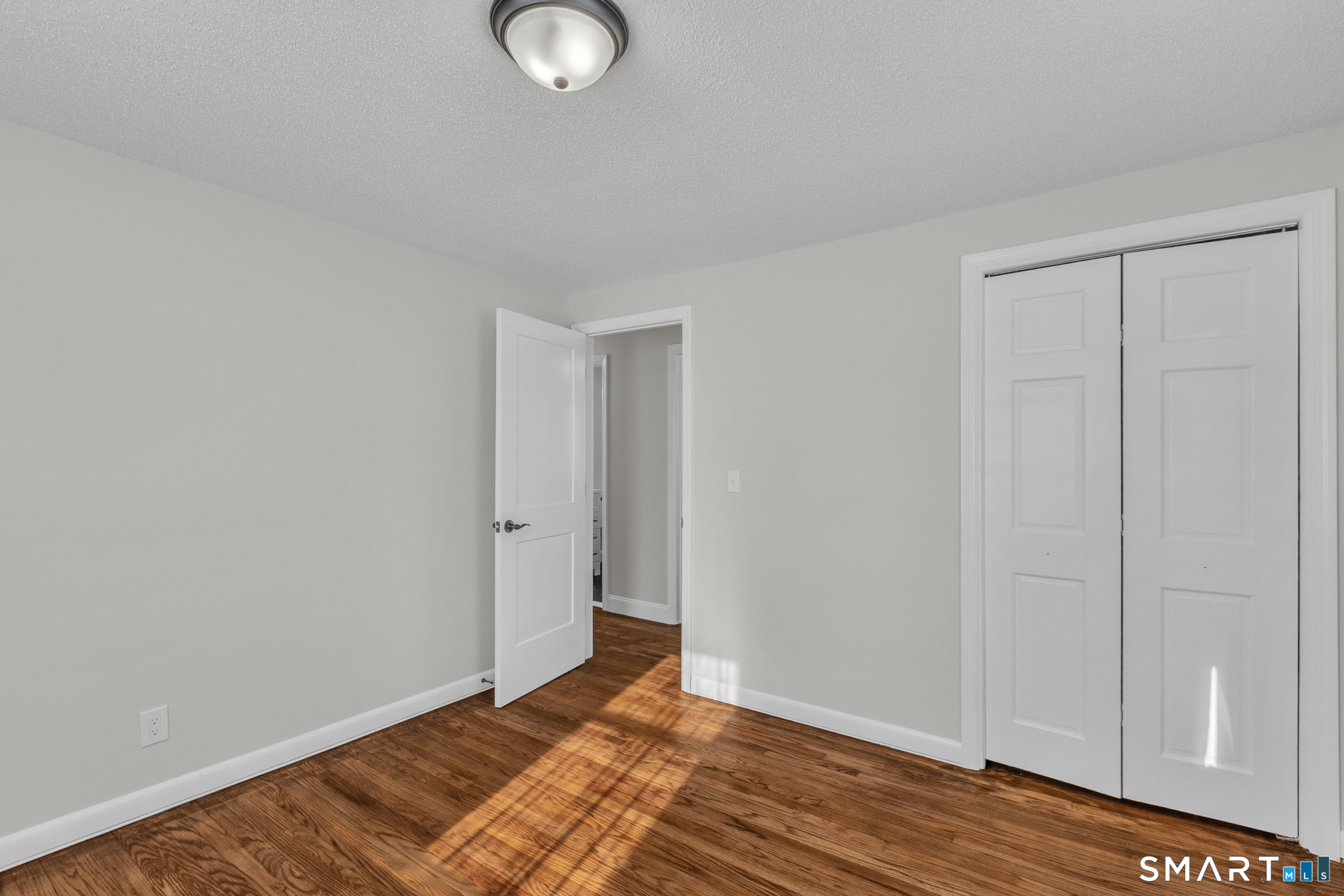 22 Mohawk Circle