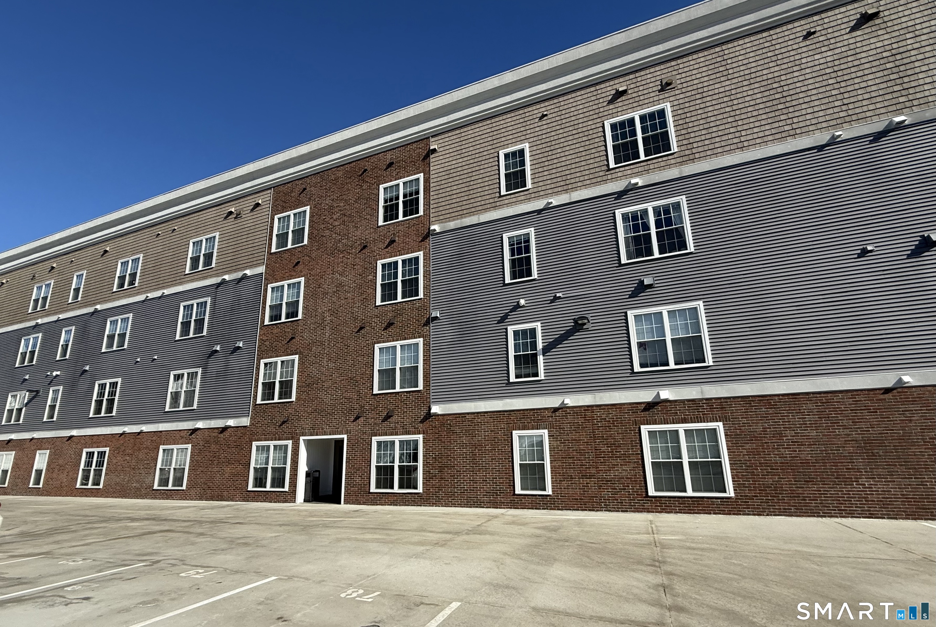 502 Howe Avenue 302
