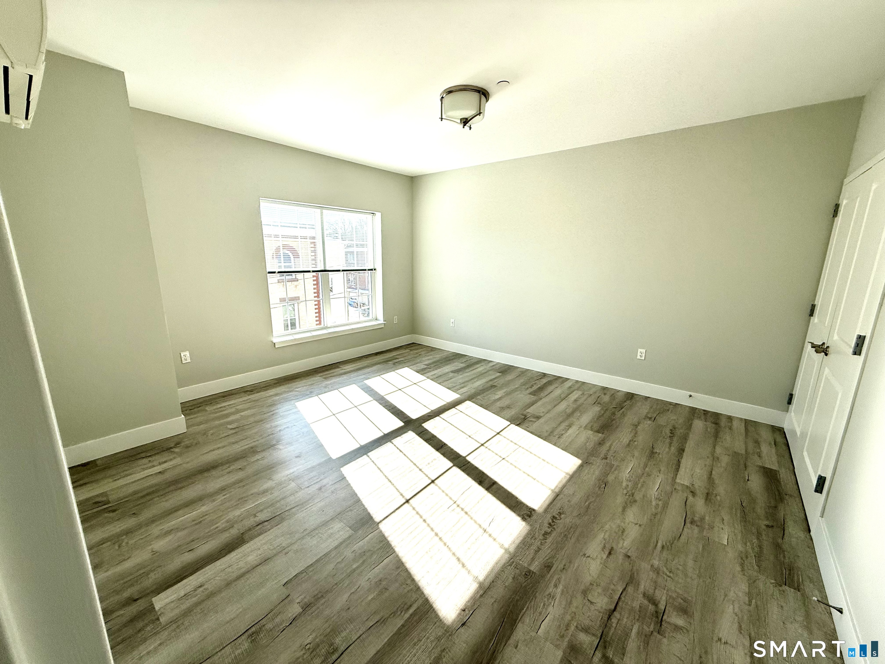502 Howe Avenue 302