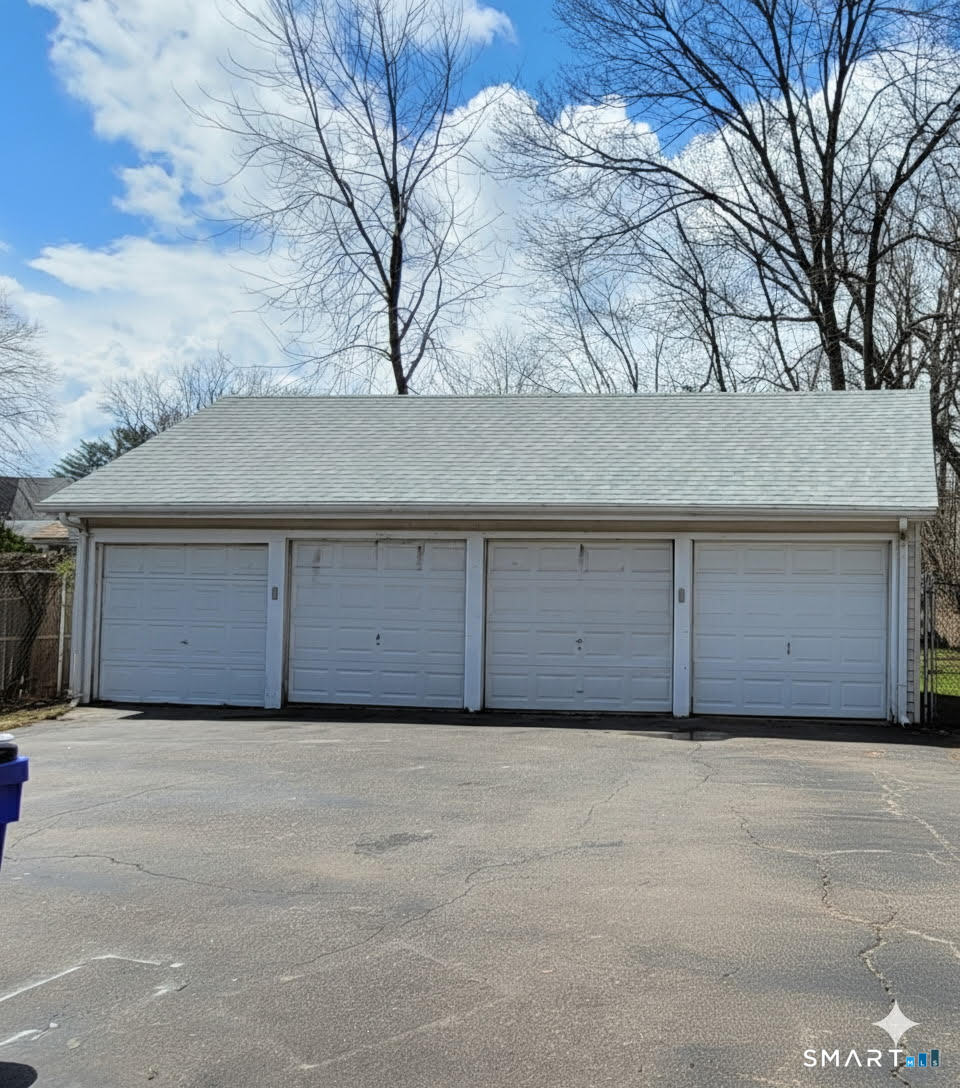 13 Lockwood Terrace