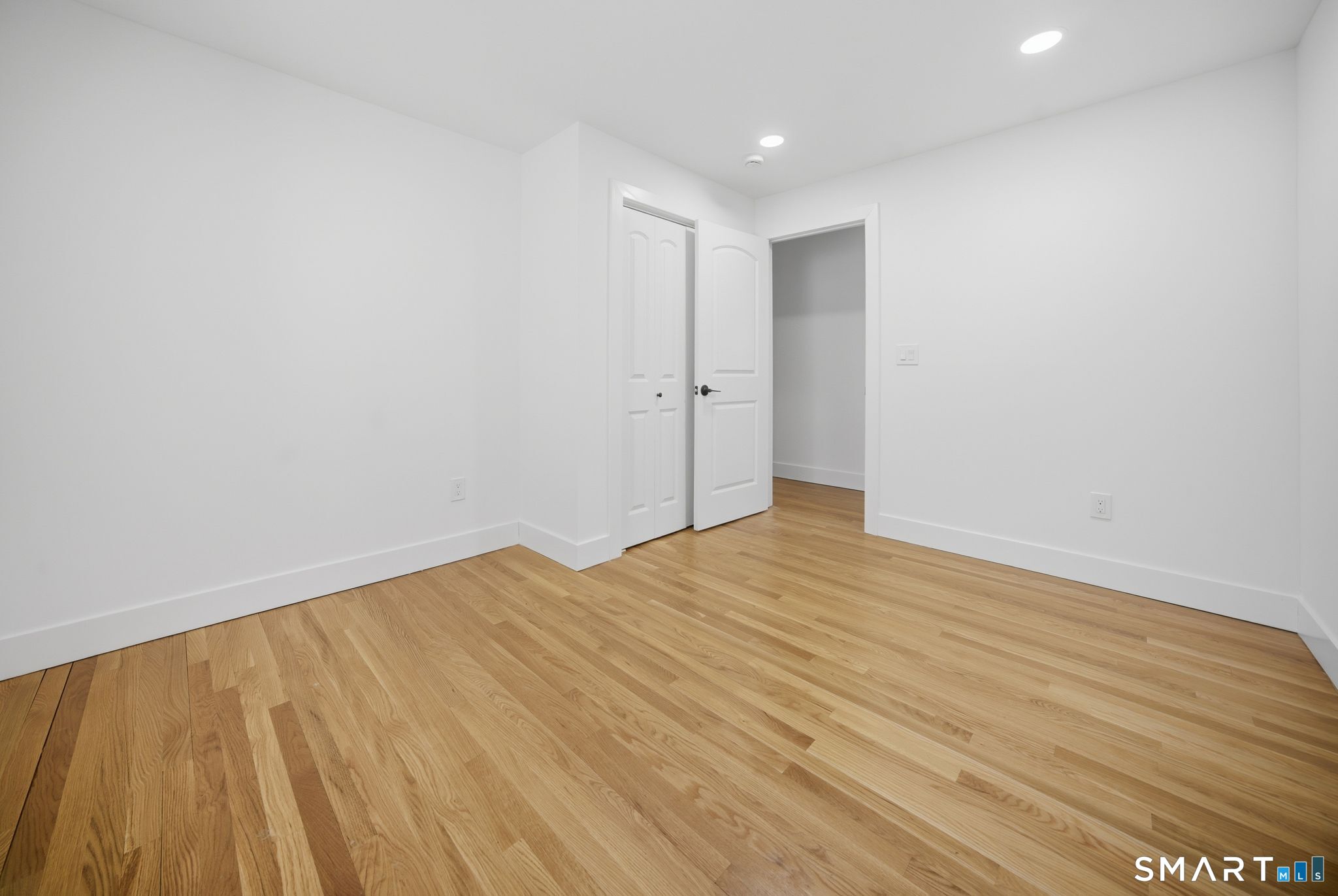 90 Lu Manor Drive