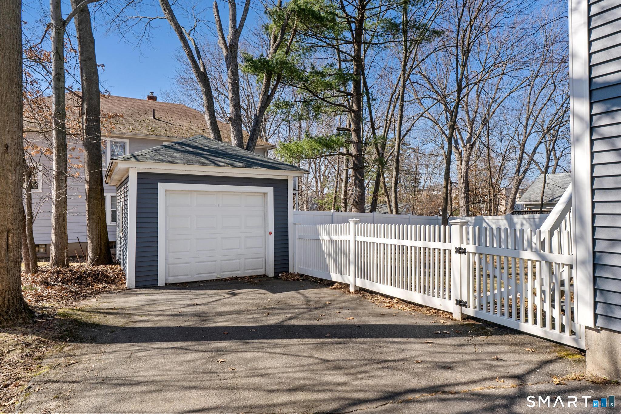 49 Lancaster Road