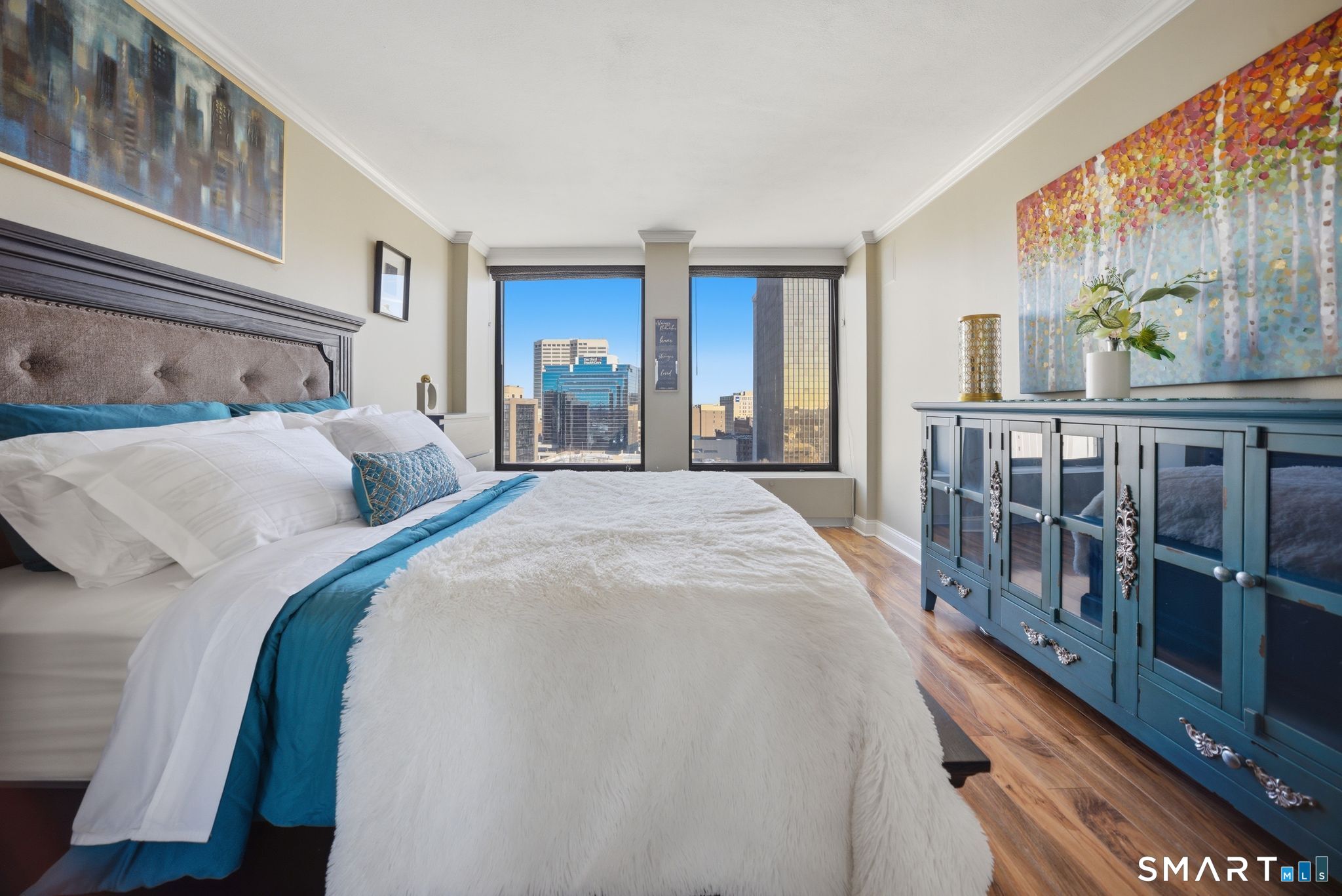 1 Gold Street 17D&E