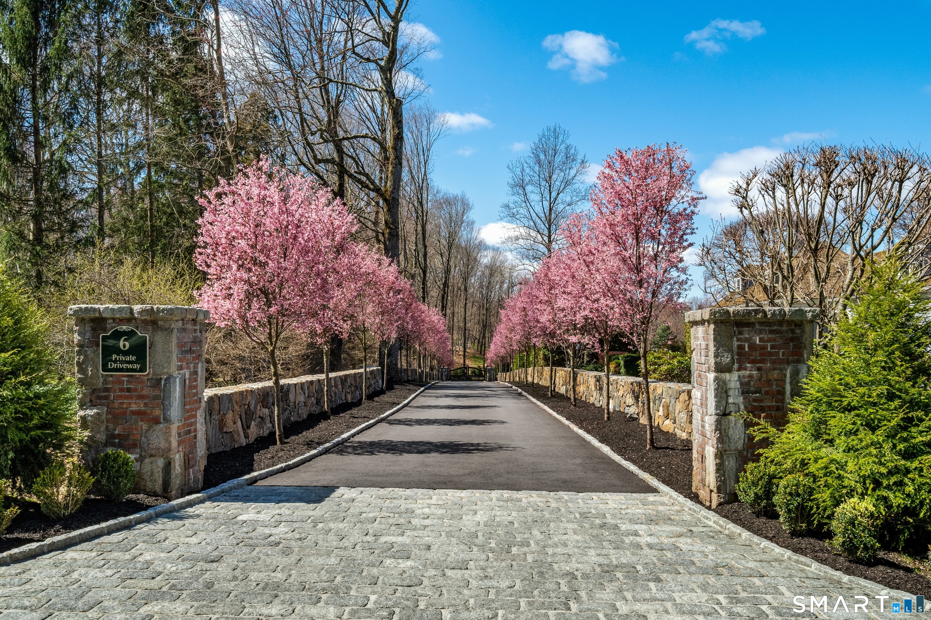 6 Carpenters Brook Road