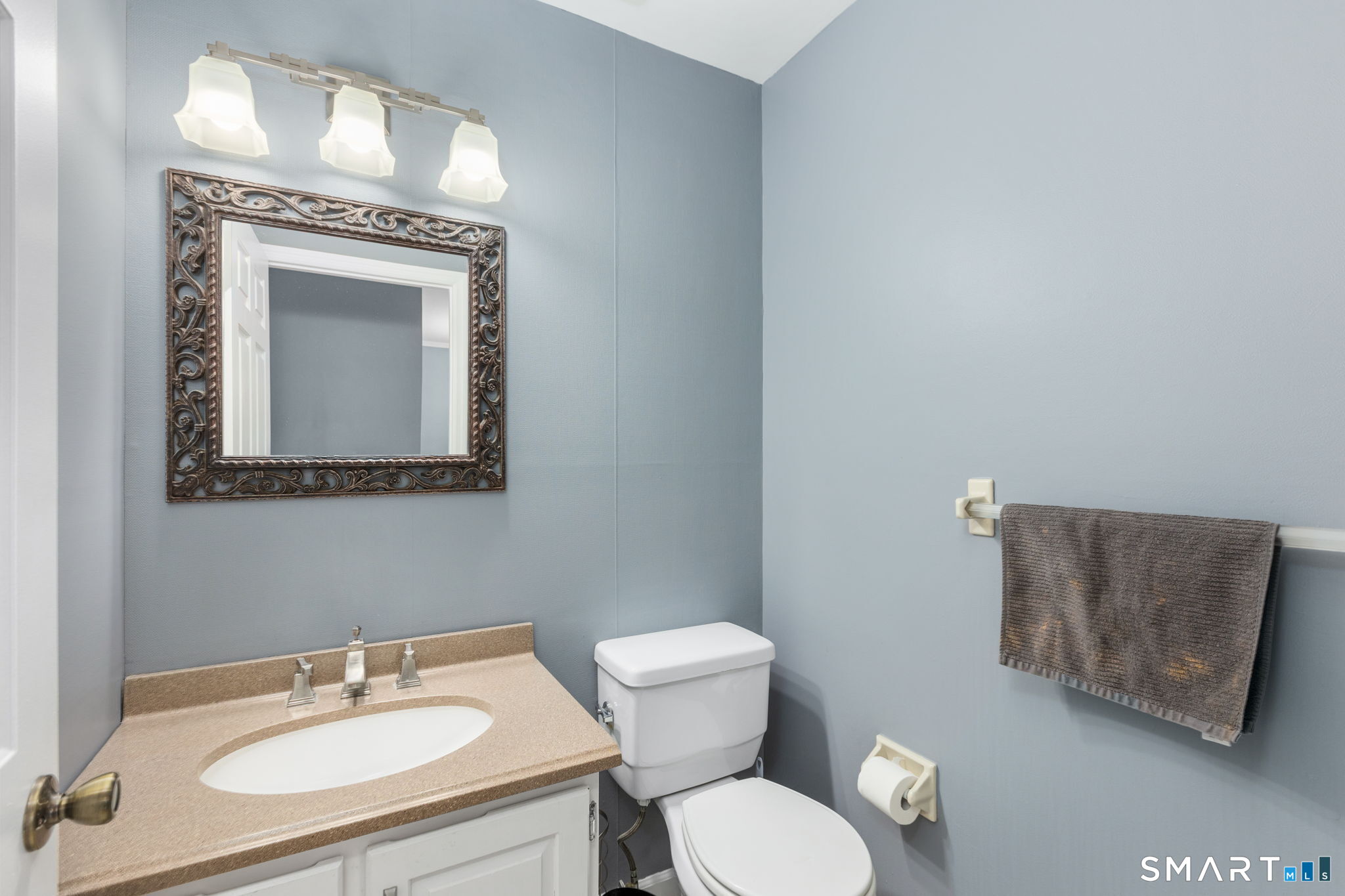 20 East Pembroke Road Unit: 4