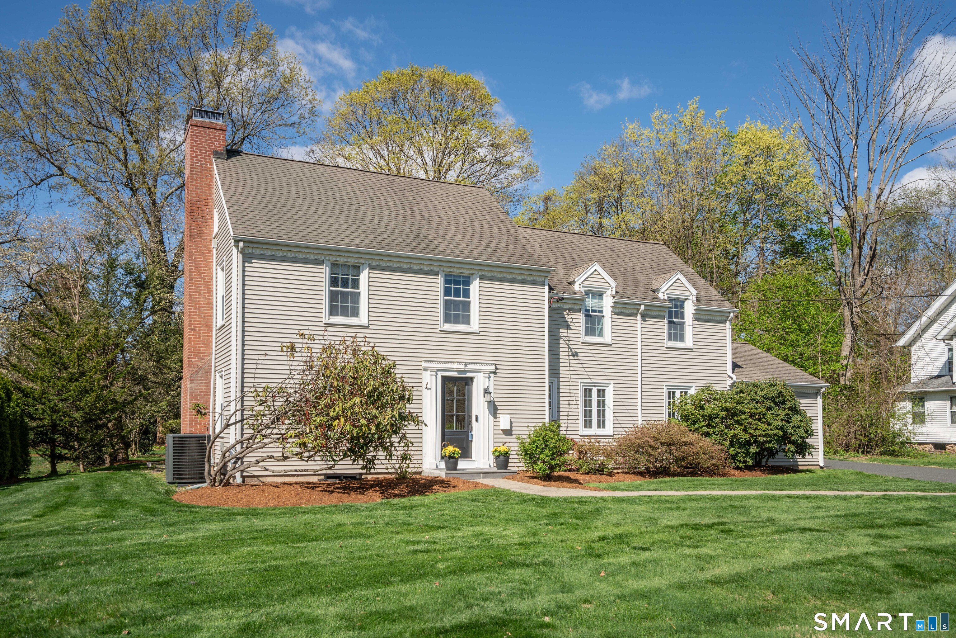 261 Mountain Road