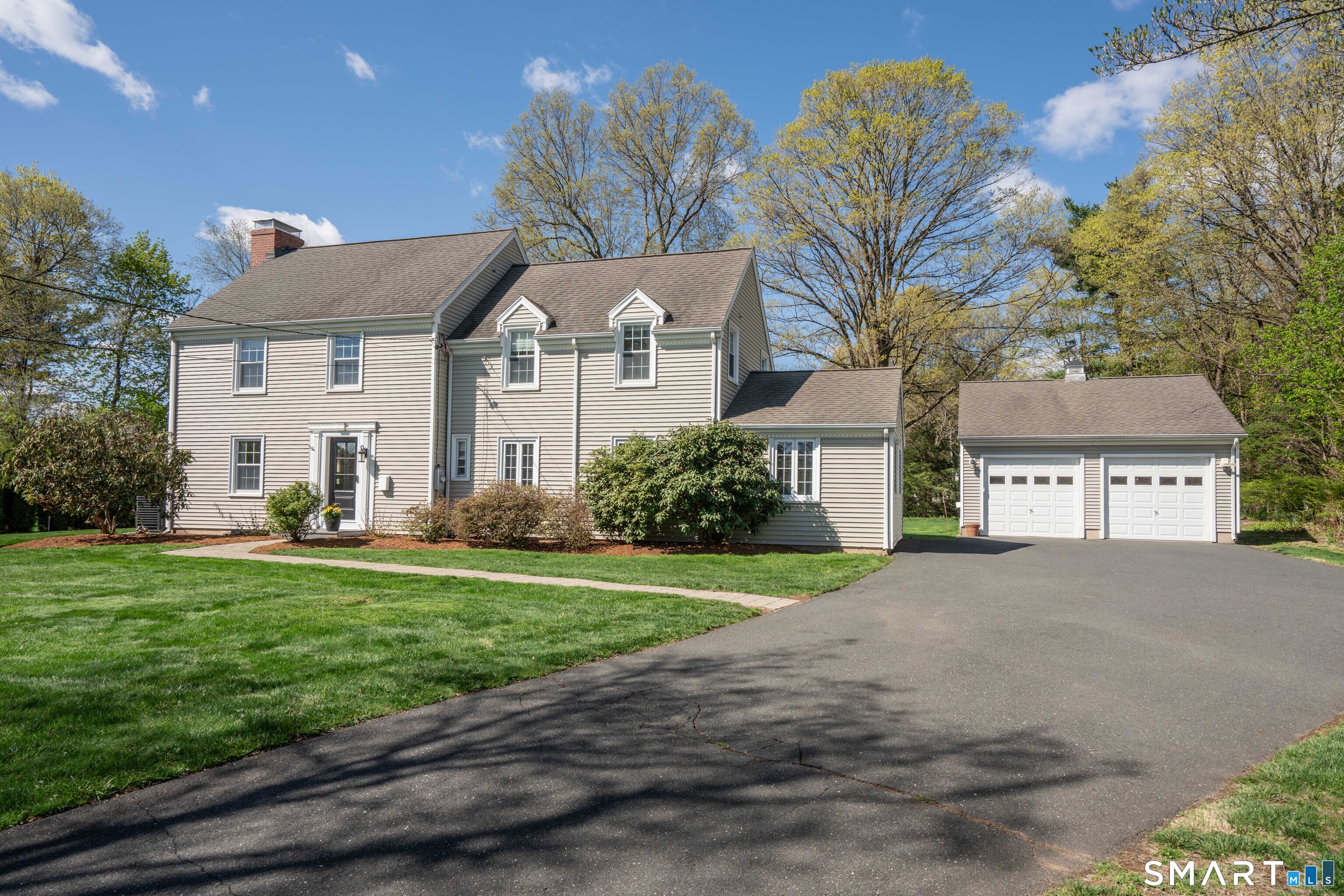 261 Mountain Road